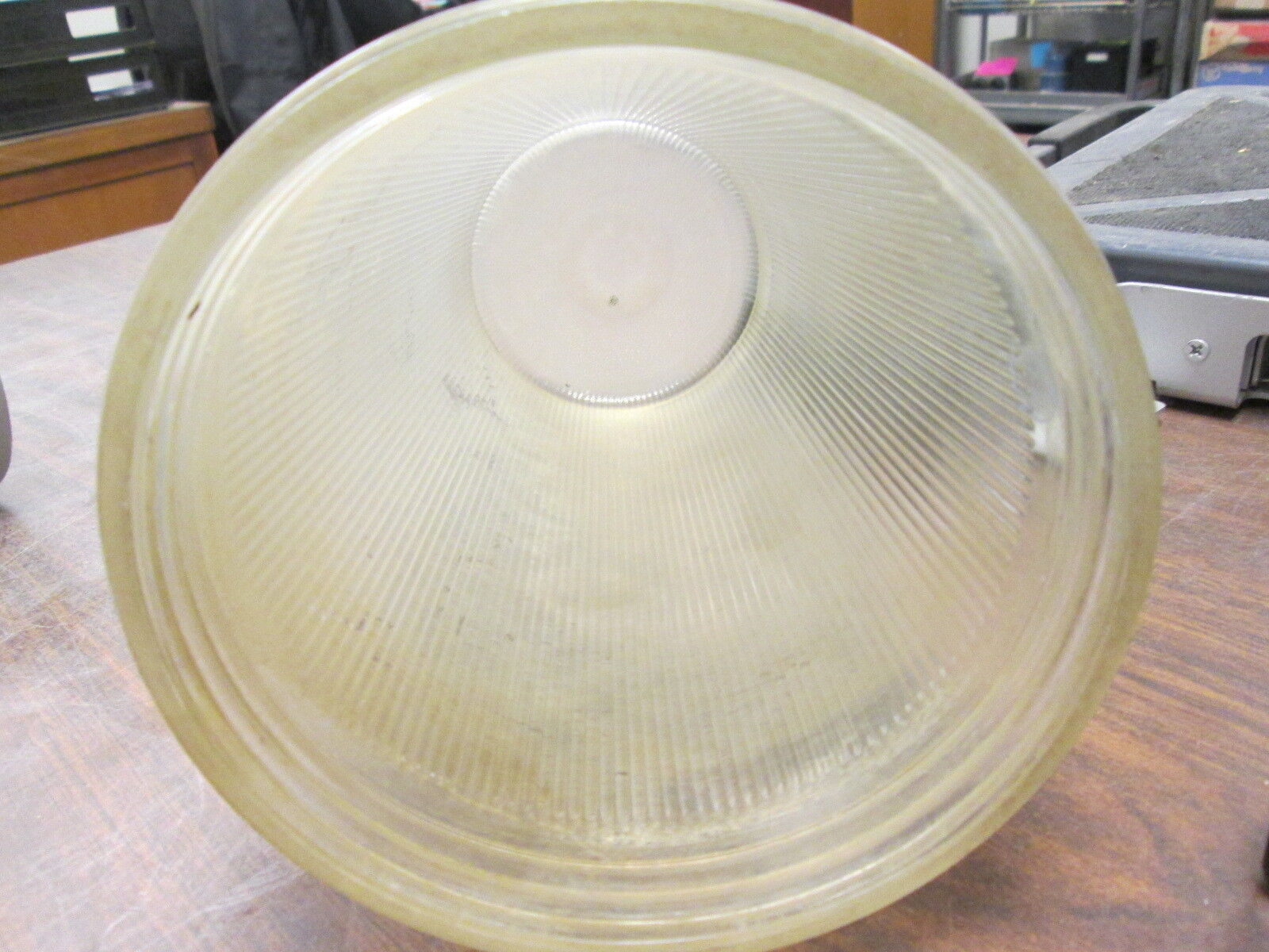 Red Dot Light VRB-302 300W 60Hz Used