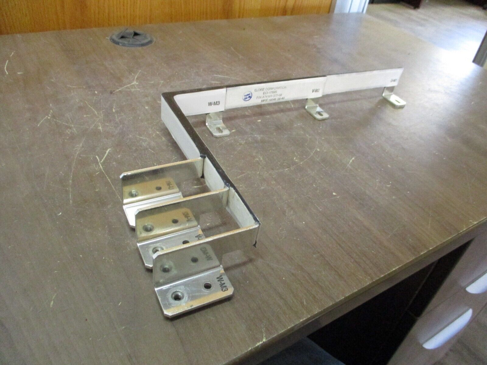 Eldre ECI-17695 Bus Bar A74101-377-02 Used