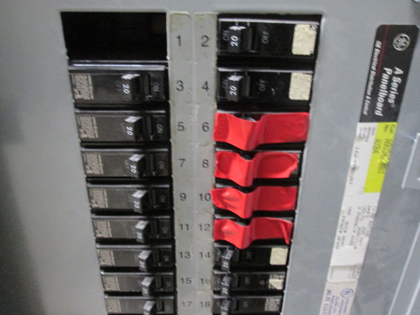 GE Main Lug Circuit Breaker Panel w/ Surge Suppressor AQU3422MBX 225A Max Used
