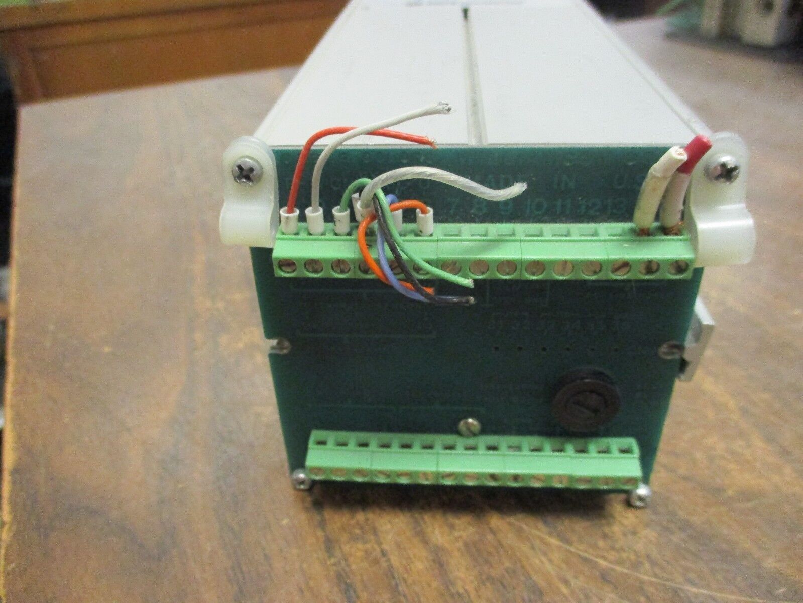 Williamson Temperature Controller 9120UT Range: 400-800°C 115V Used