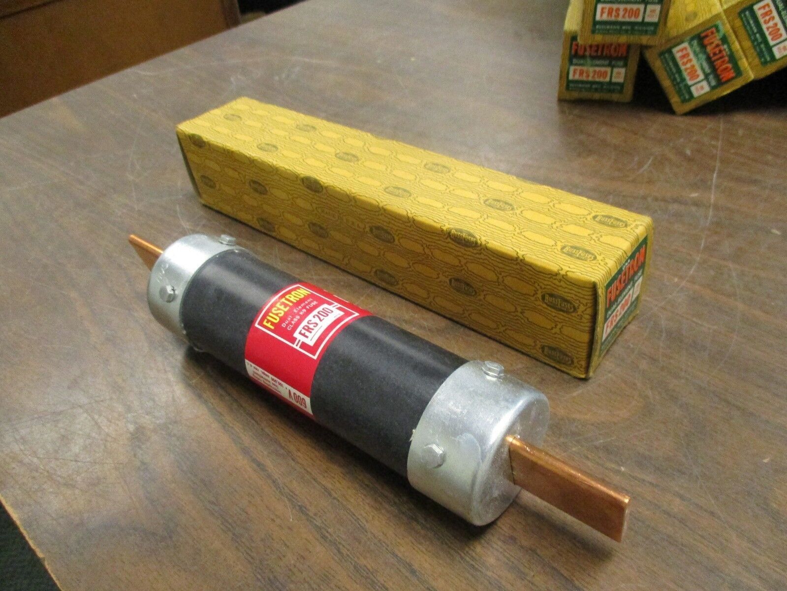 Bussmann Fusetron Fuse FRS200 200A 600V New Surplus