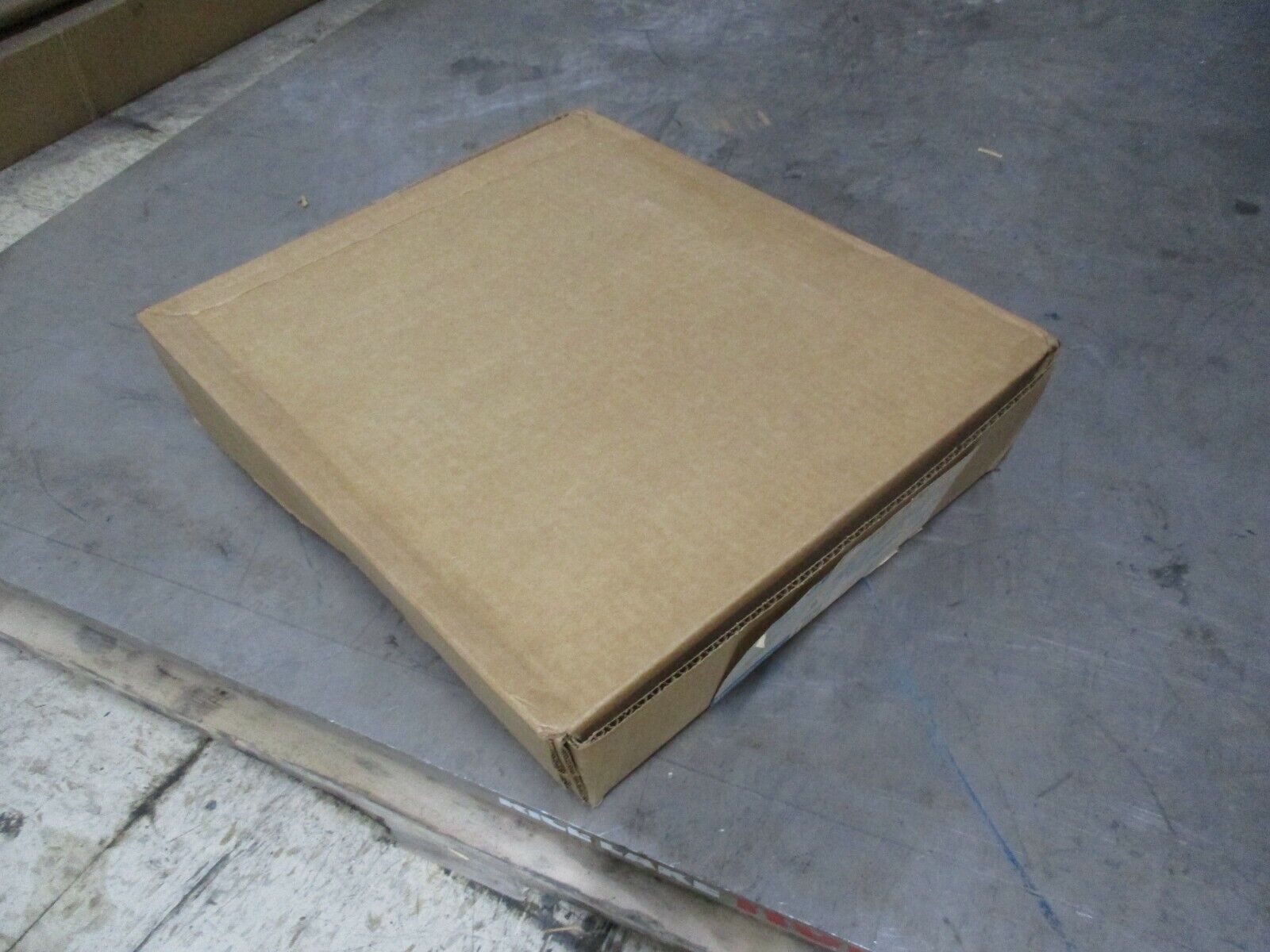 Westinghouse Main Lug Load Center S8-16FNG 100A 120/240V 1Ph 3W New Surplus