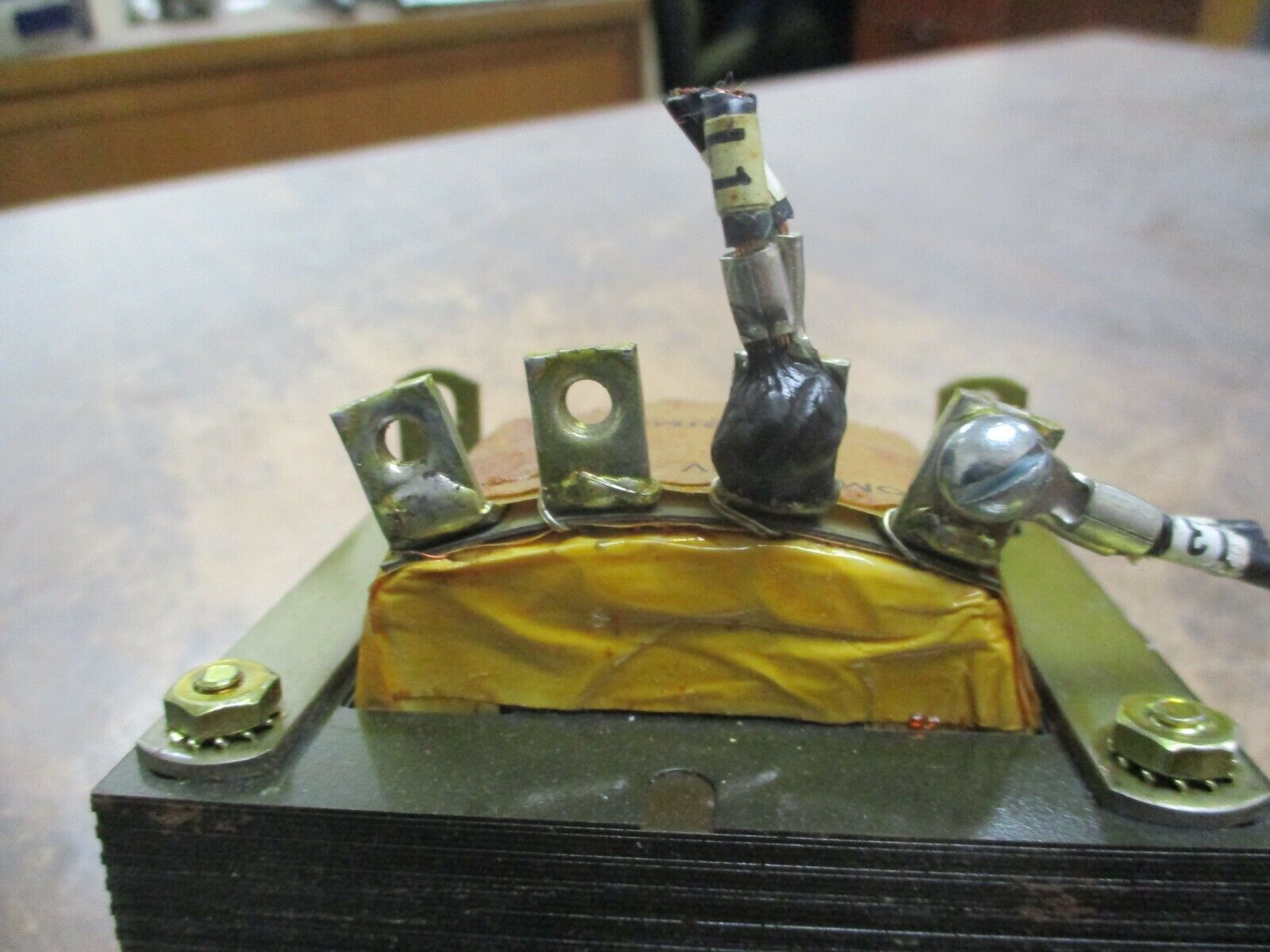 Misc. Brand Transformer 486-81376 Pri: 208/240/480V Sec: 120V Used