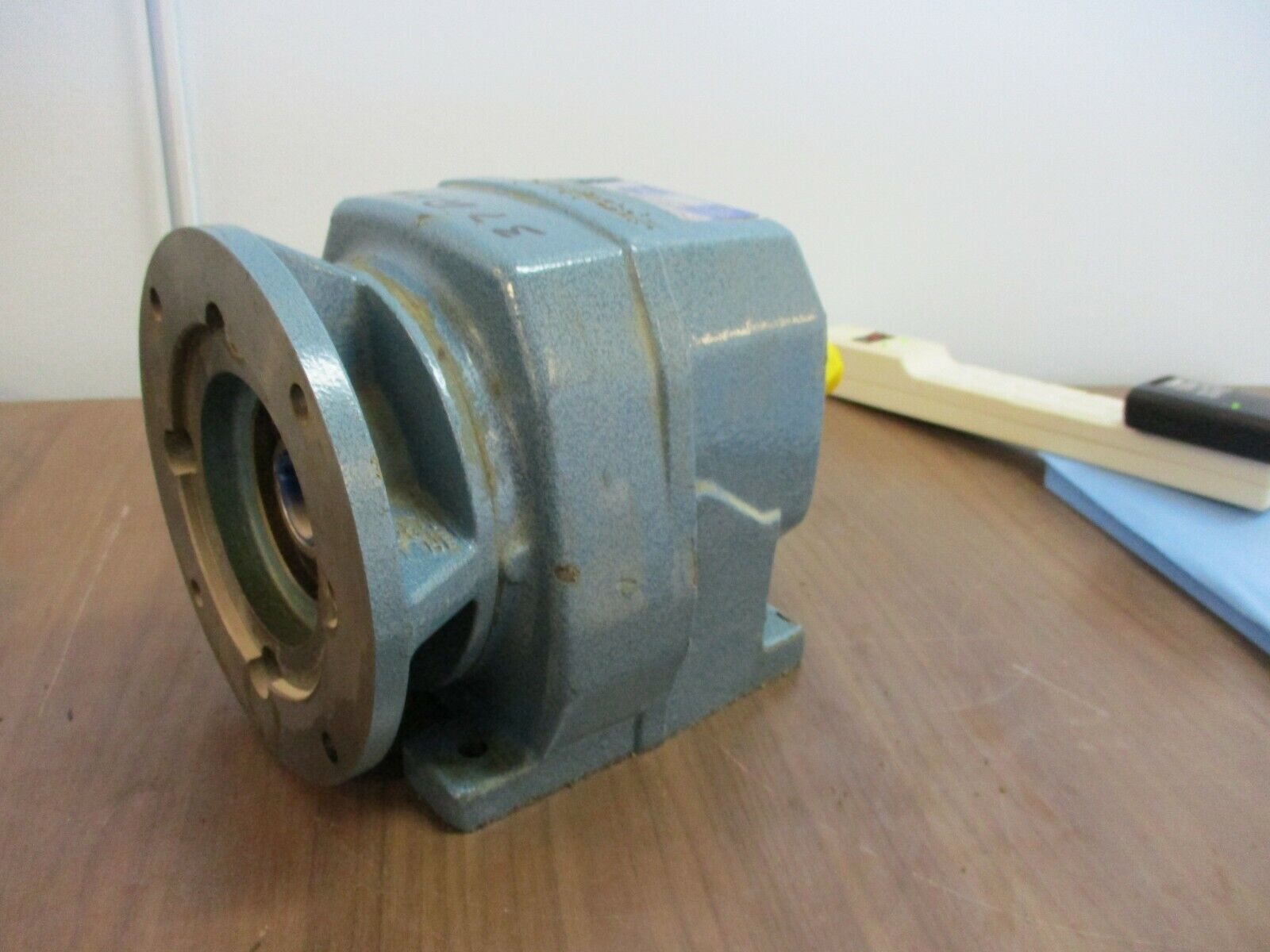 David Brown Radicon Gear Reducer M042045.BANW Ratio 45:1 Used