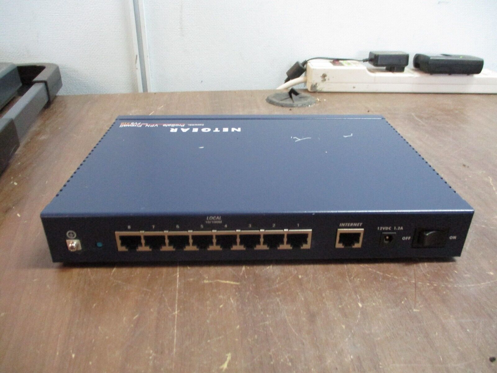 Netgear ProSafe VPN Firewall FVS318 8-Port Used