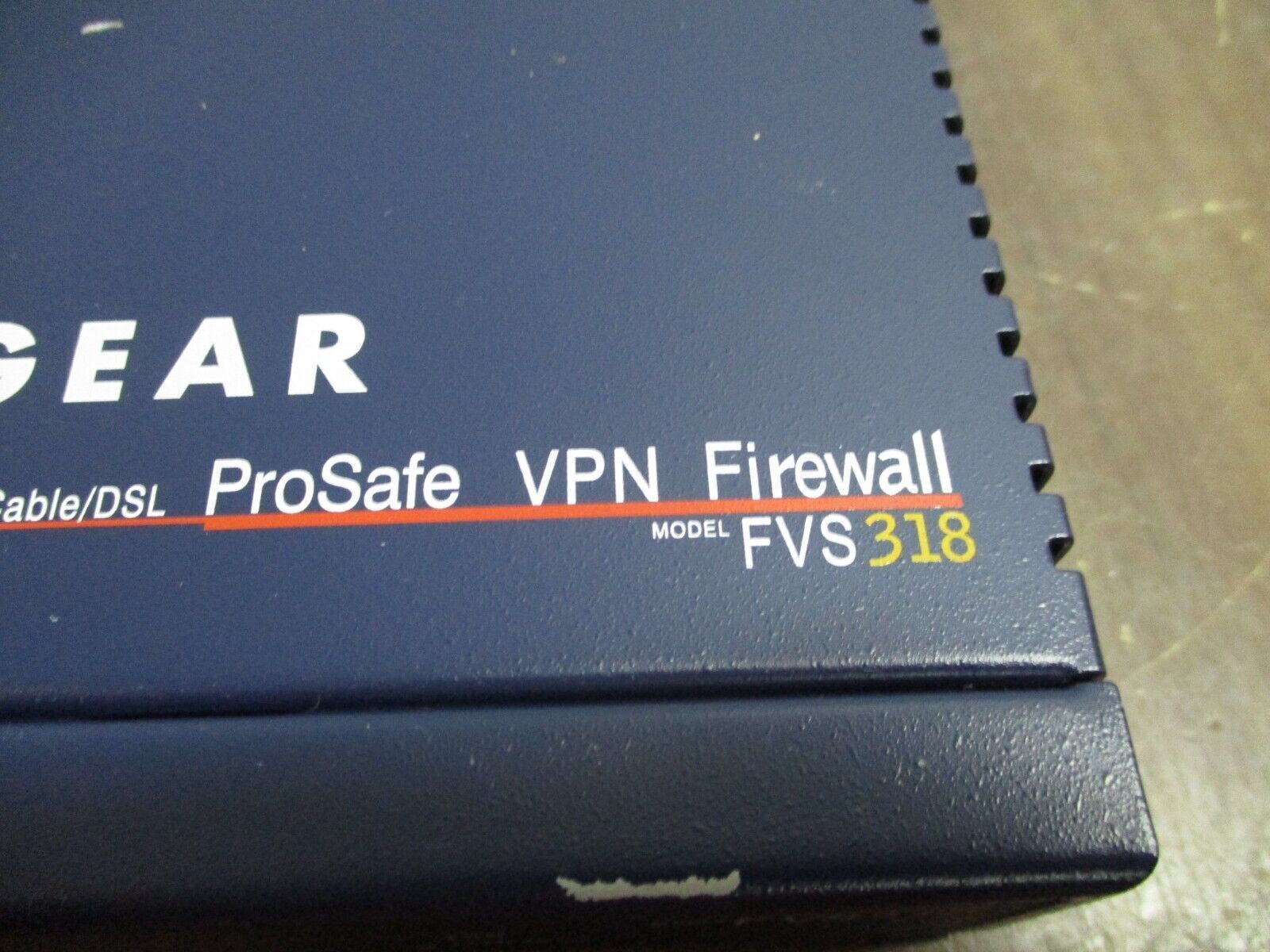 Netgear ProSafe VPN Firewall FVS318 8-Port Used
