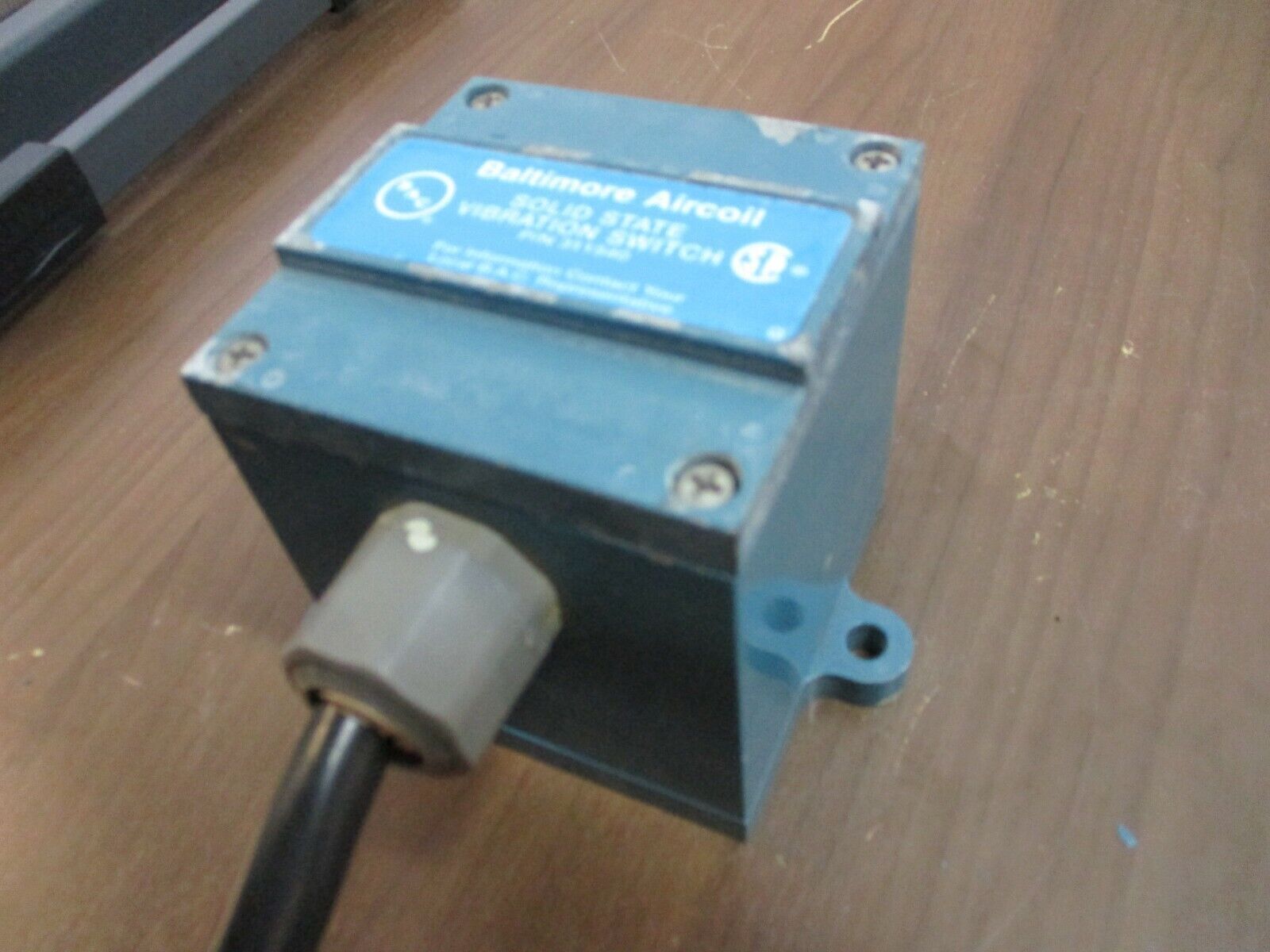 Baltimore Aircoil Solid State Vibration Switch 311540 Used