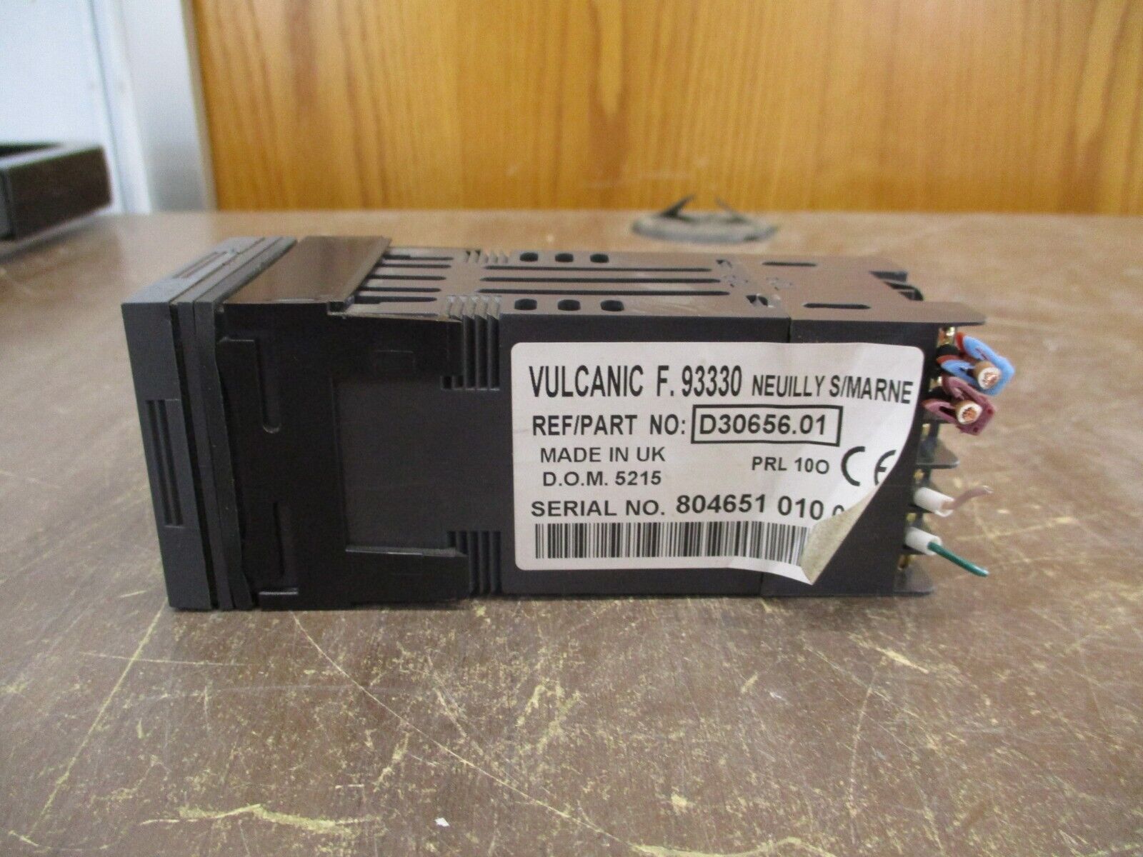 Vulcanic F.93330 Temperature Controller D30656.01 *Broken Bottom* Used