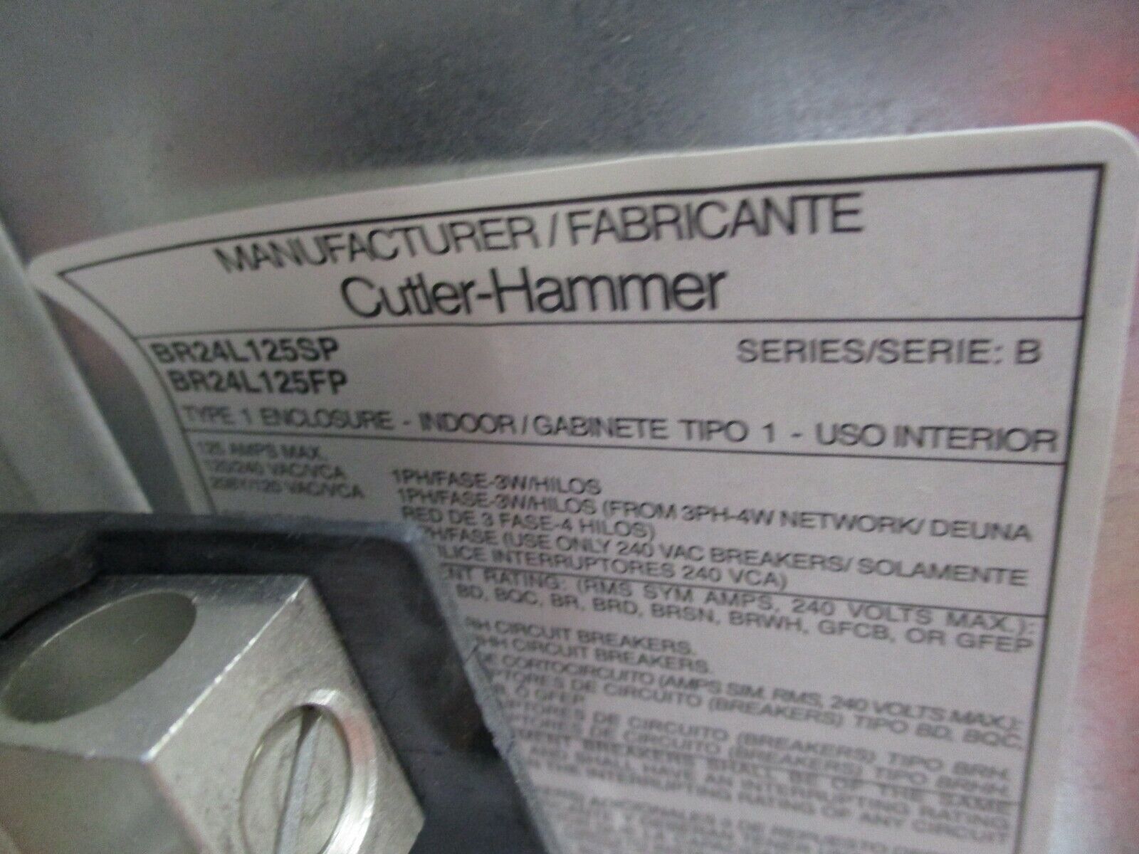 Eaton Main Lug Load Center BR24L125SP 125A 120/240V 1Ph 3W 4-Slot New Surplus