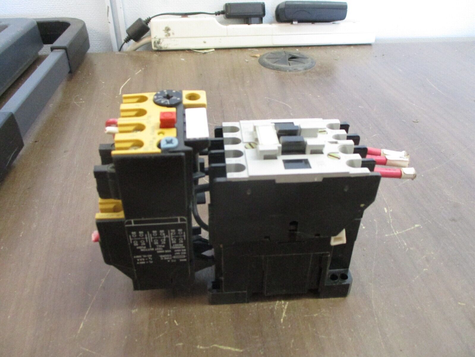 Allen-Bradley Starter 100-A09ND3/193-BSC 10 B 120V Coil Trip 6-10A Used