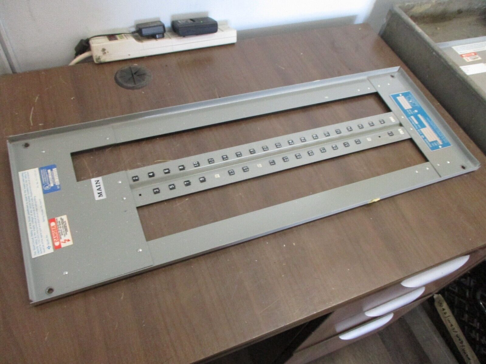 Gould ITE Panelboard Deadfront NLAB 42-Slot Size: 30.5" x 11" Used