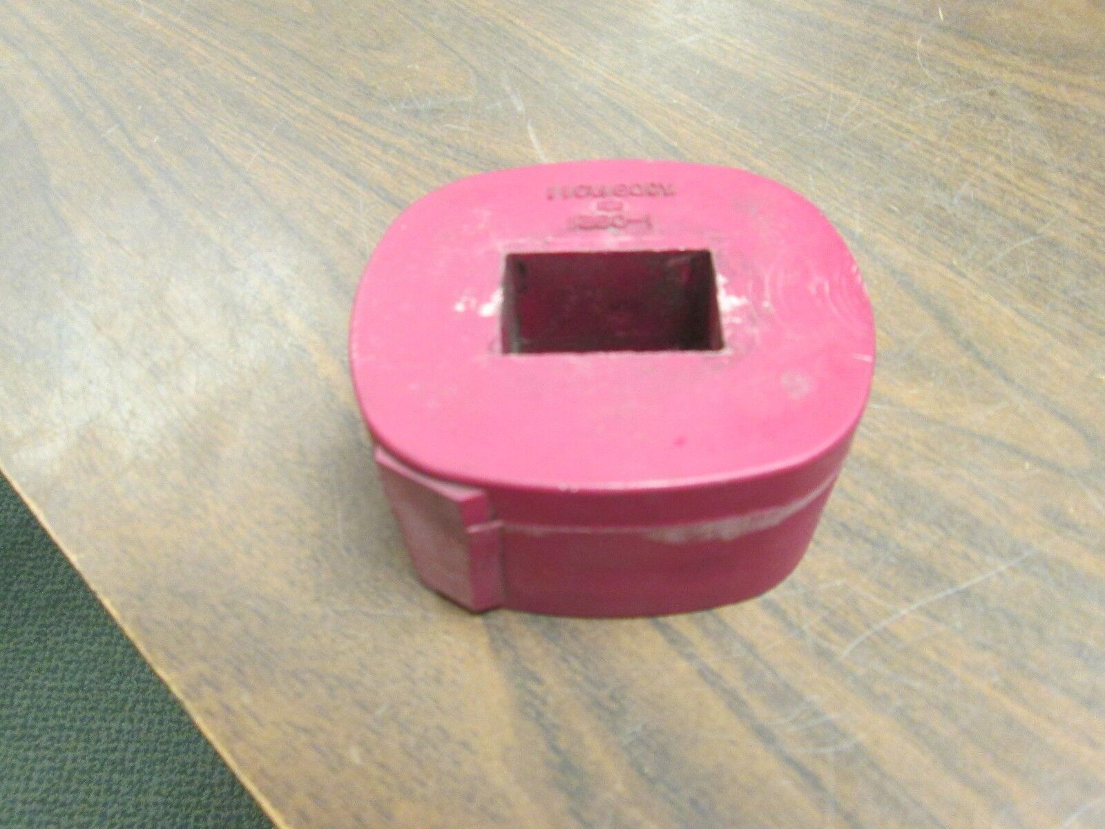 Cutler-Hammer Coil 1360-1 110V 60Hz *No Terminal Screws* Used