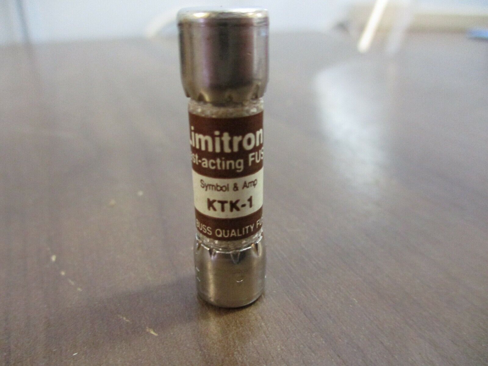 Bussmann Limitron Fuse KTK1 1A 600V *Box of 10* New Surplus