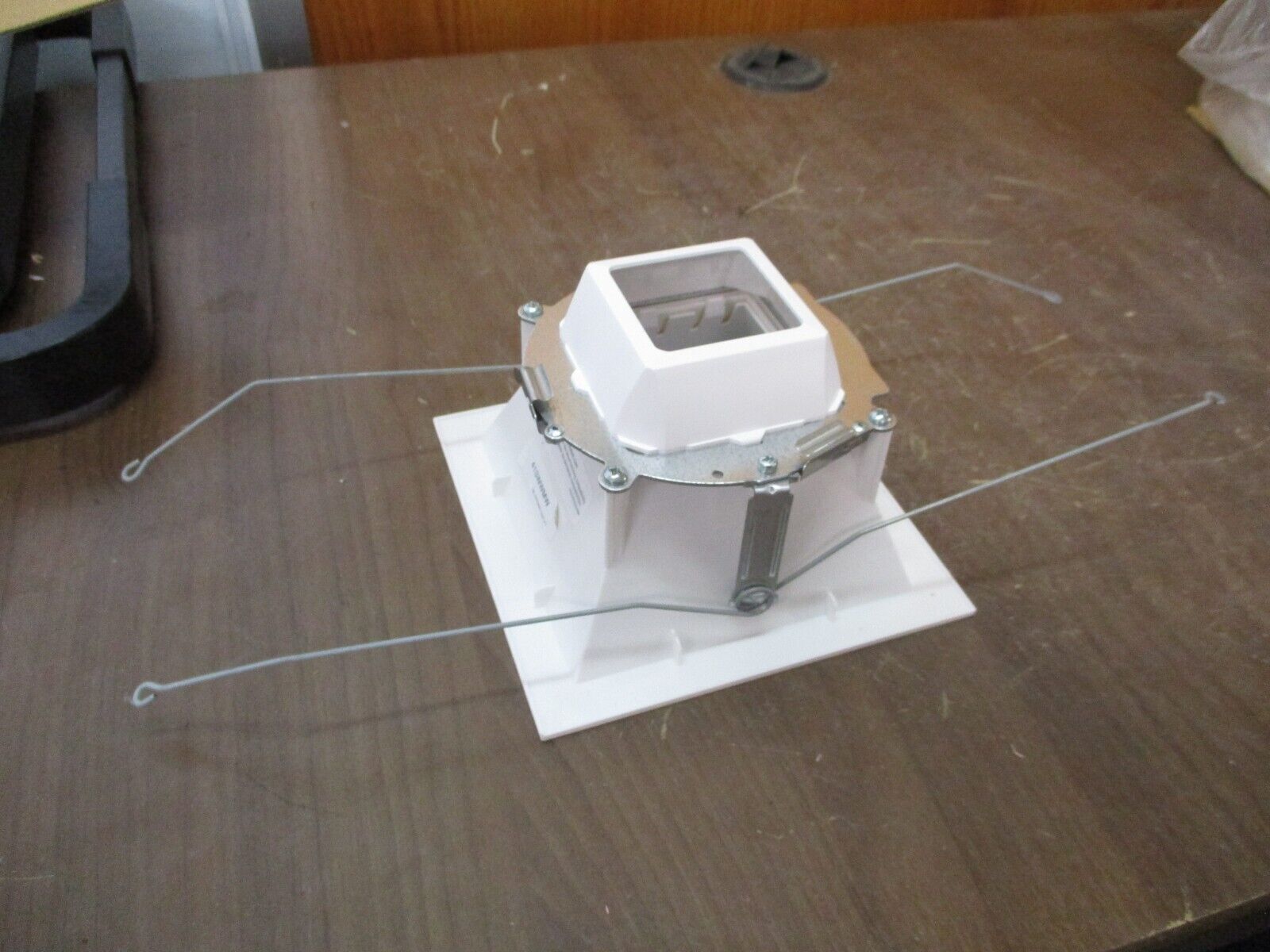 Eaton Halo Commercial Wall Wash Trip 41SWWMW 4" Deep Matte White *Box of 6*