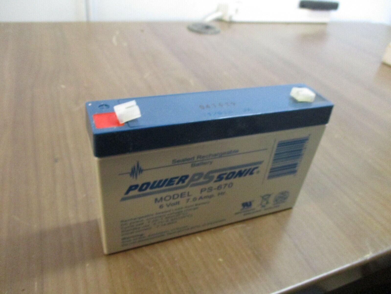 Power Sonic Sealed Rechargeable Battery PS-670 6V 7 A/Hr Lead Acid New Surplus