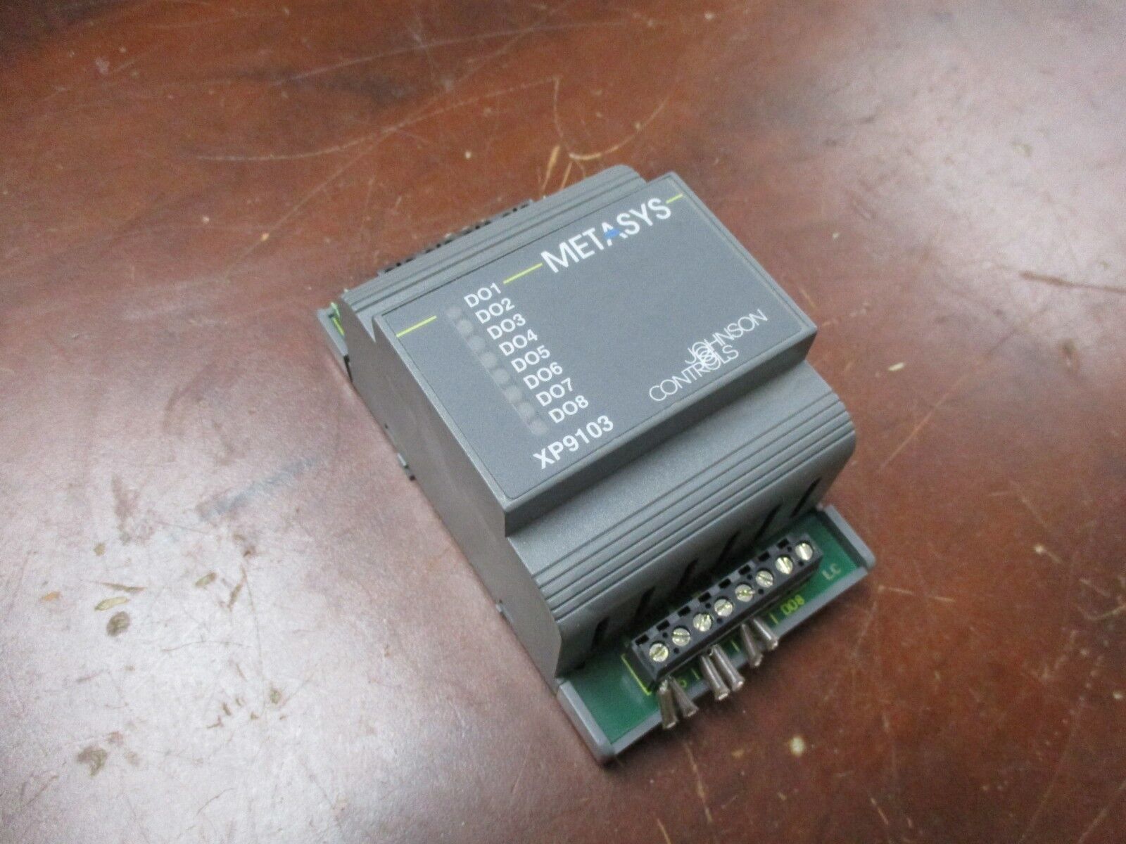 Johnson Controls Metasys XP9103 Expansion Module XP-9103-8304 Used