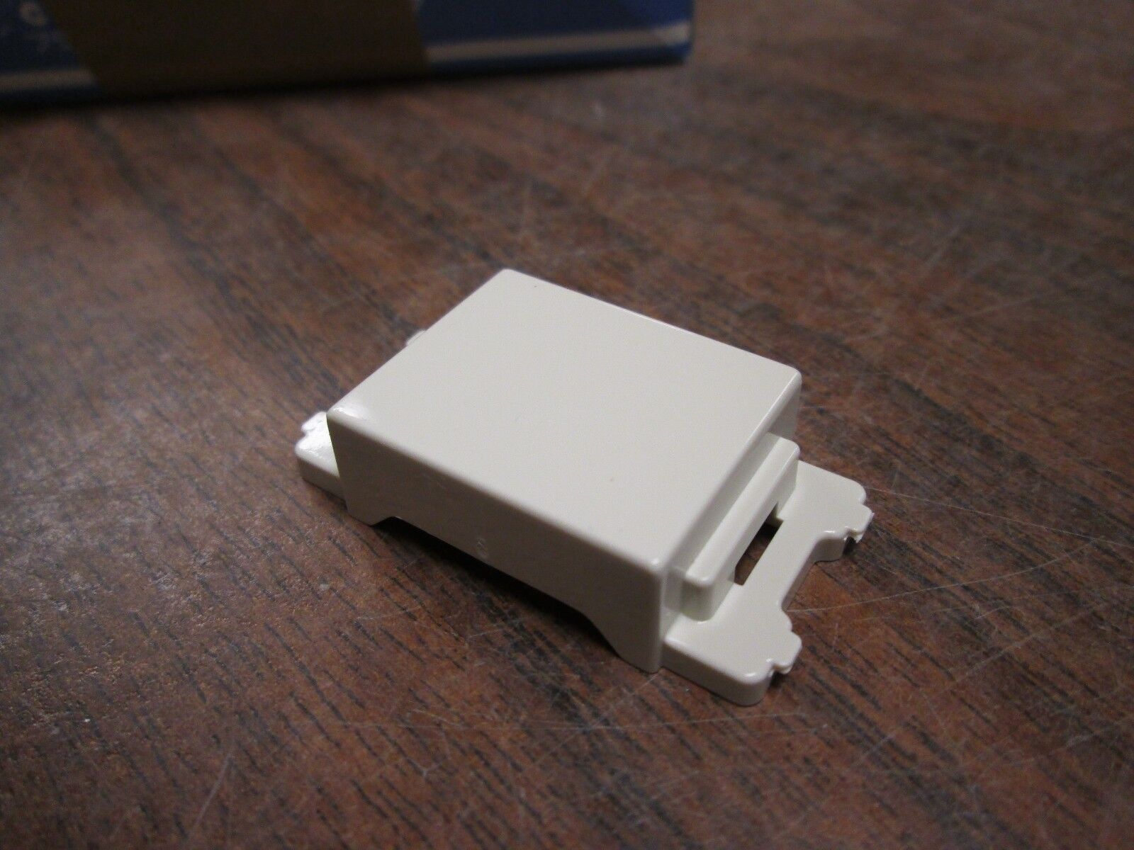NexLight Blank Chip WN 3020020 Box of 20 New Surplus