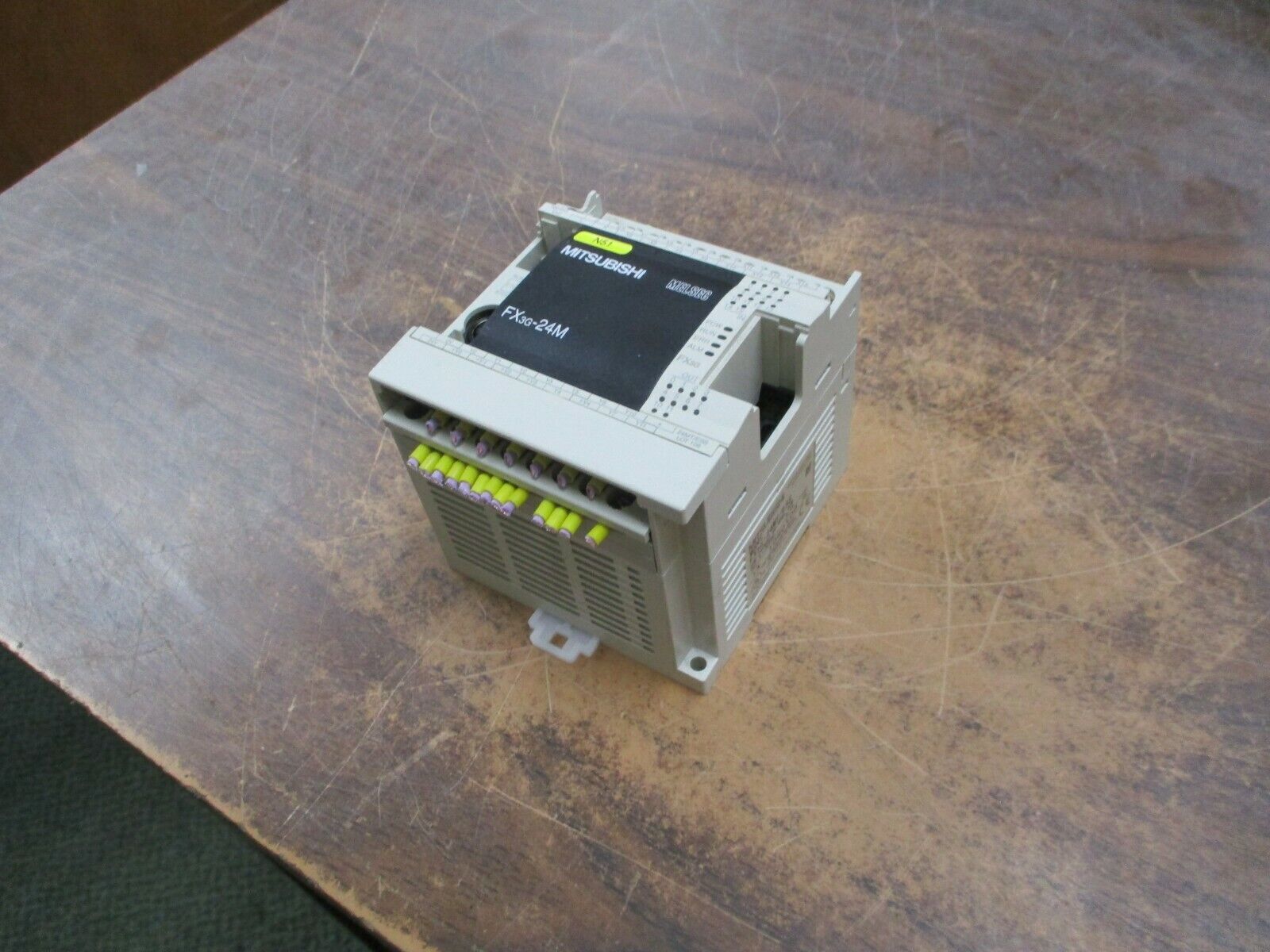 Mitsubishi Power Supply FX3G-24MT/ESS Output: 5-30VDC, 0.5A Used