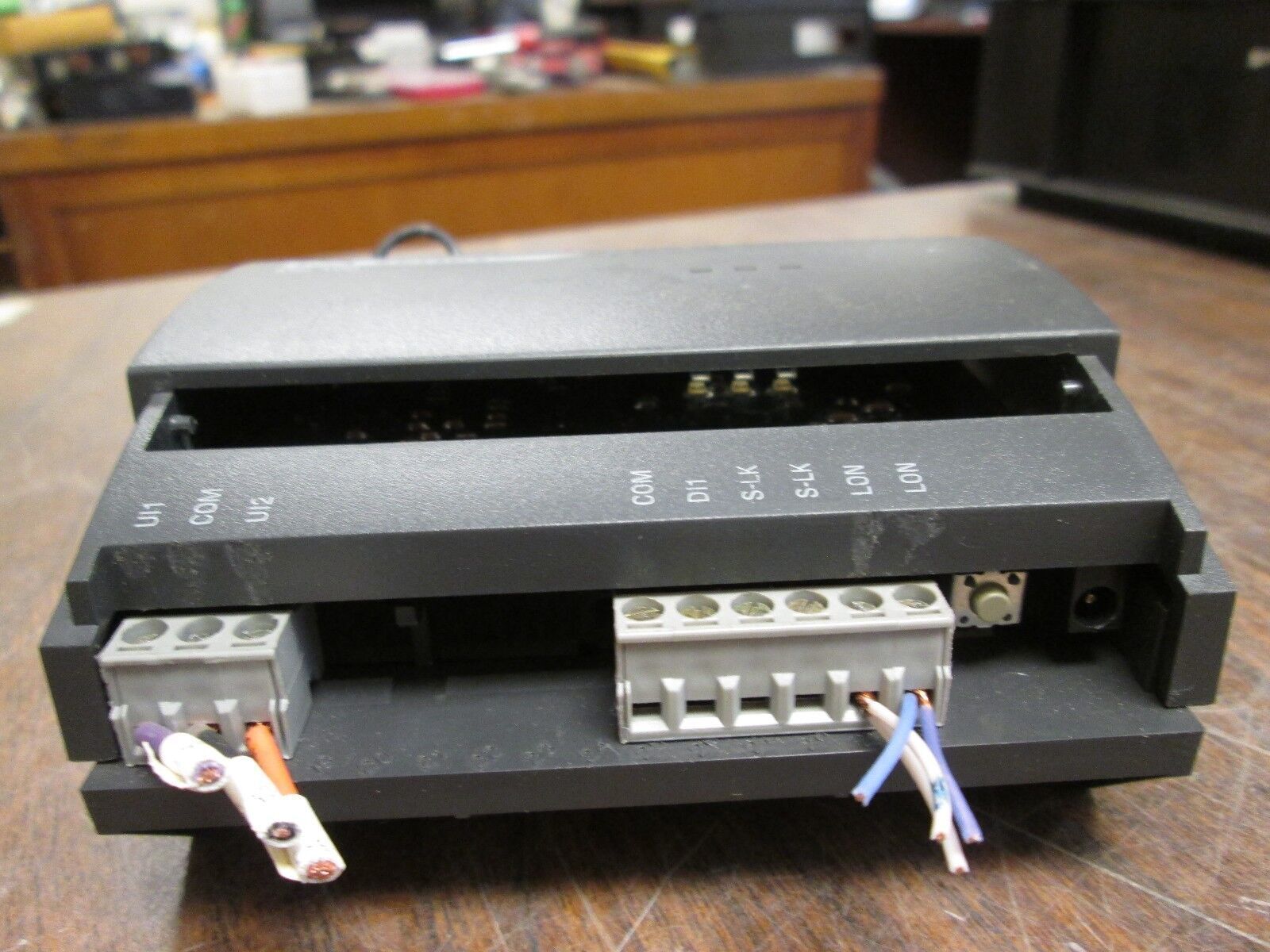 Invensys I/A Series Micronet Controller MN 100 Power: 24VAC 50/0Hz 15VA Used