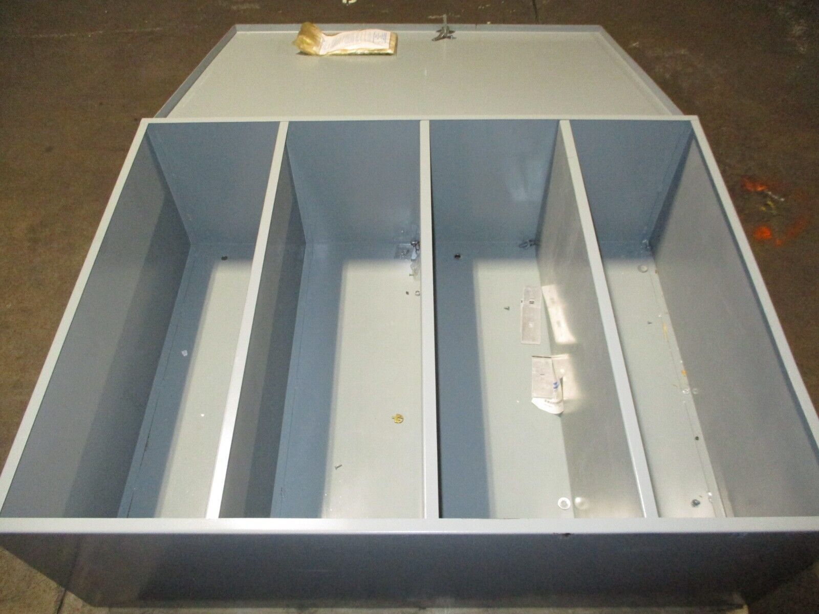 Misc. Brand Metal Storage Cabinet Size: 48" x 36" x 16" 4-Shelf Used
