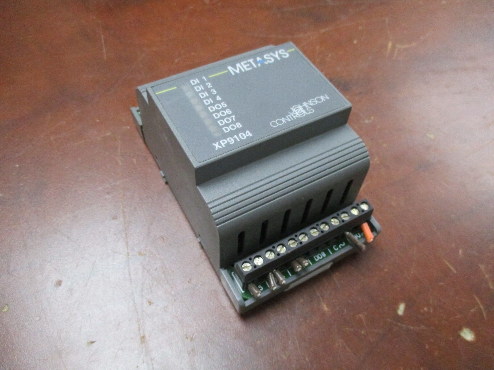 Johnson Controls Metasys XP9104 Expansion Module XP-9104-8304 Used