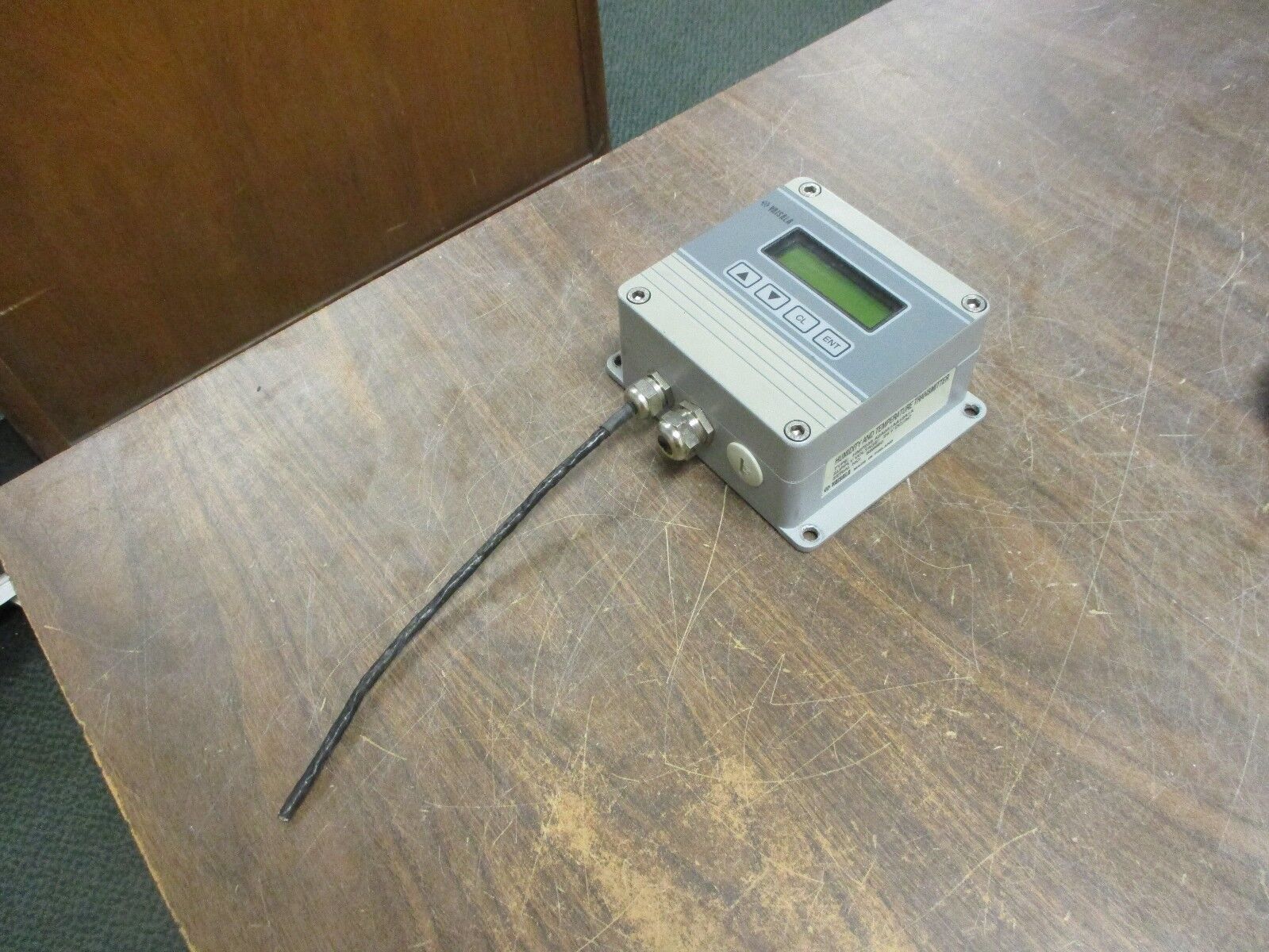 Vaisala Humidity & Temperature Transmitter HMP235 A2A0A1AA12A1A 24V AC/DC Used