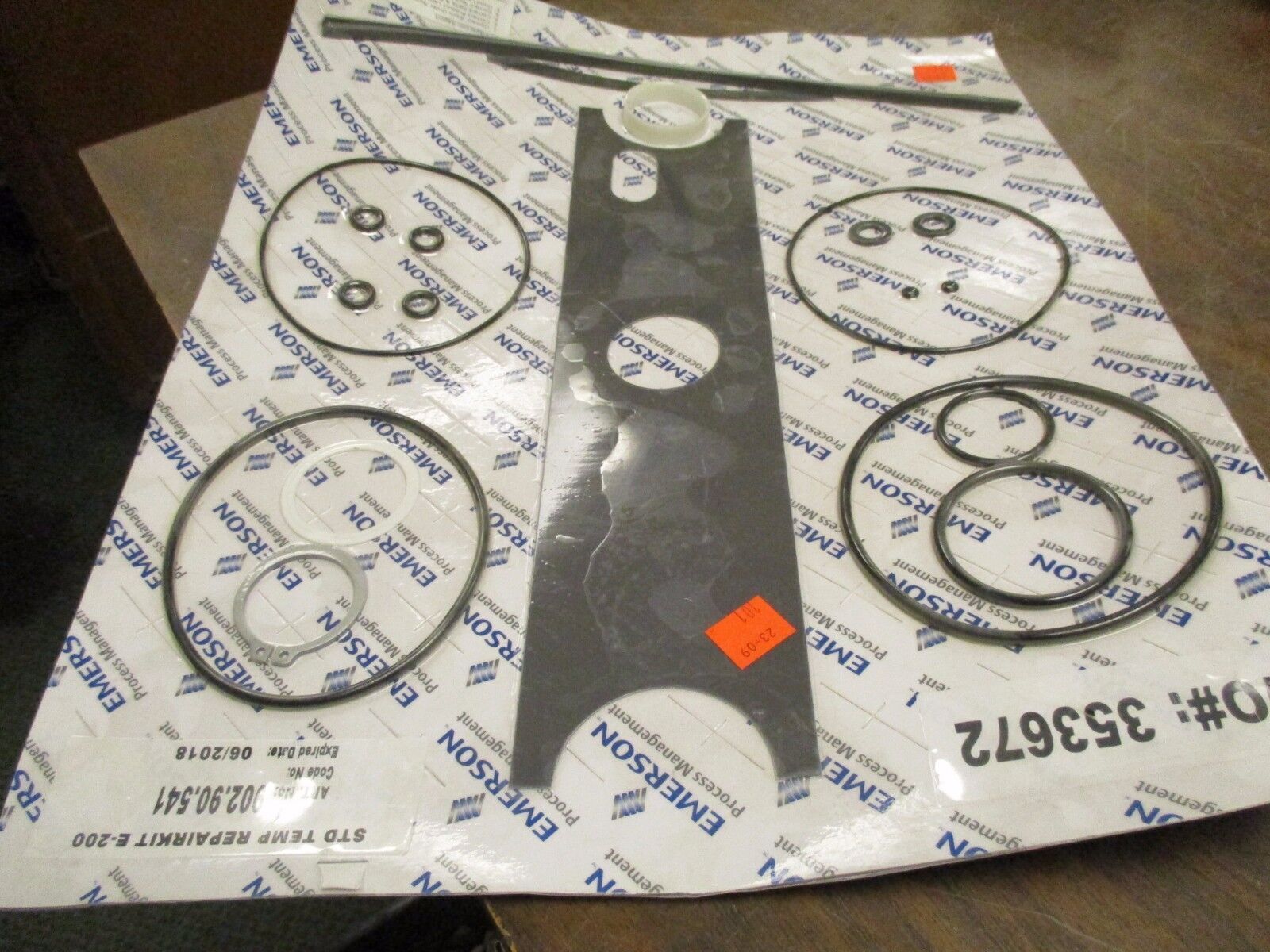 Emerson STD Temp Repair Kit E-200 New Surplus