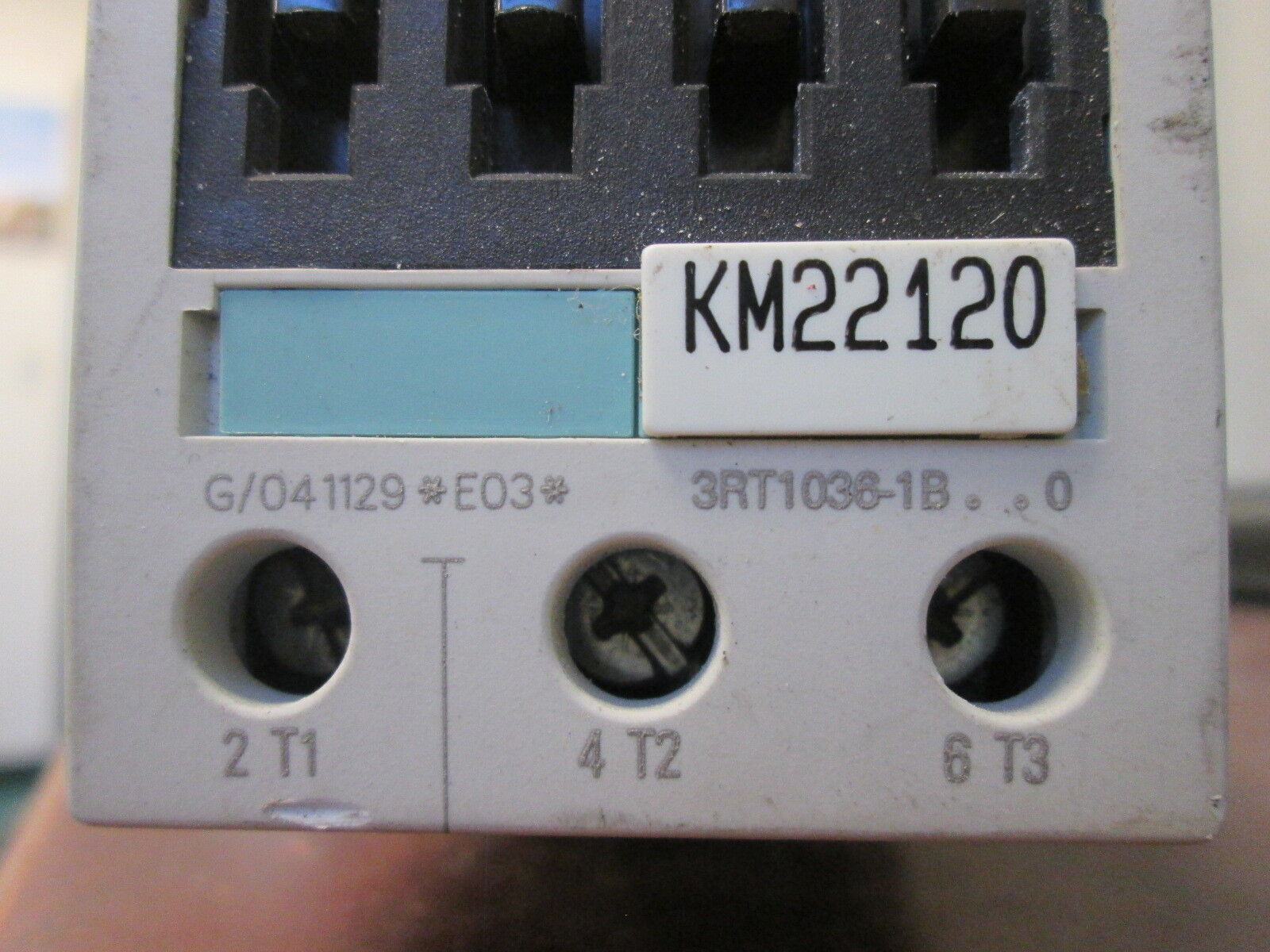Siemens Sirius Contactor 3RT1036-1B..0 24VDC 50A 600V Used