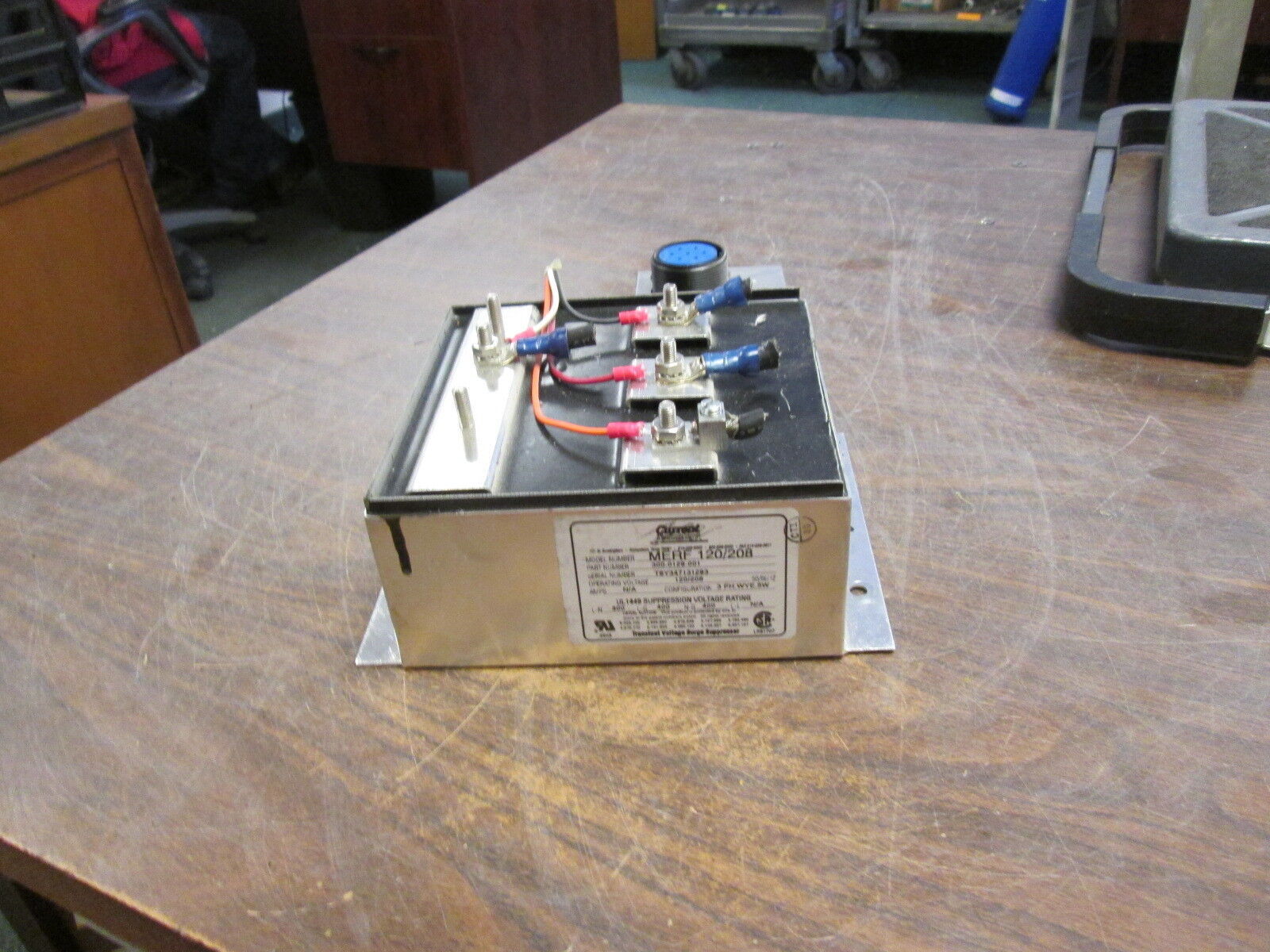 Current Technology MERF 120/208 Transient Voltage Surge Suppressor, 300-0129-001