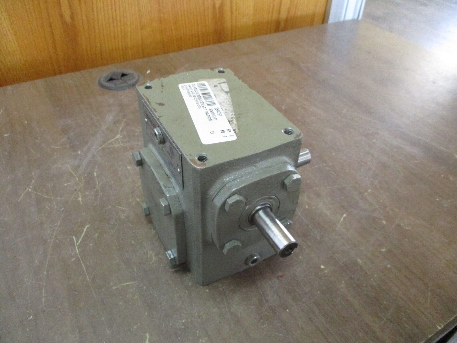 Sterling Electric Reducer 2154BR060003M Ratio 60:1 0.283 HP 1750 RPM In *No Box*