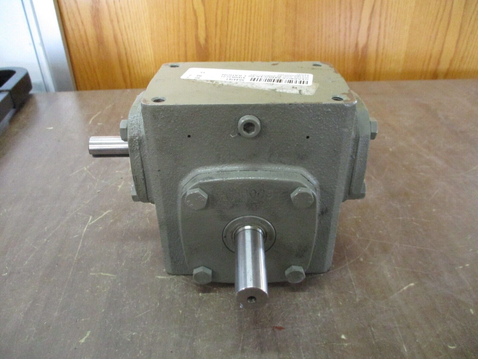 Sterling Electric Reducer 2154BR060003M Ratio 60:1 0.283 HP 1750 RPM In *No Box*