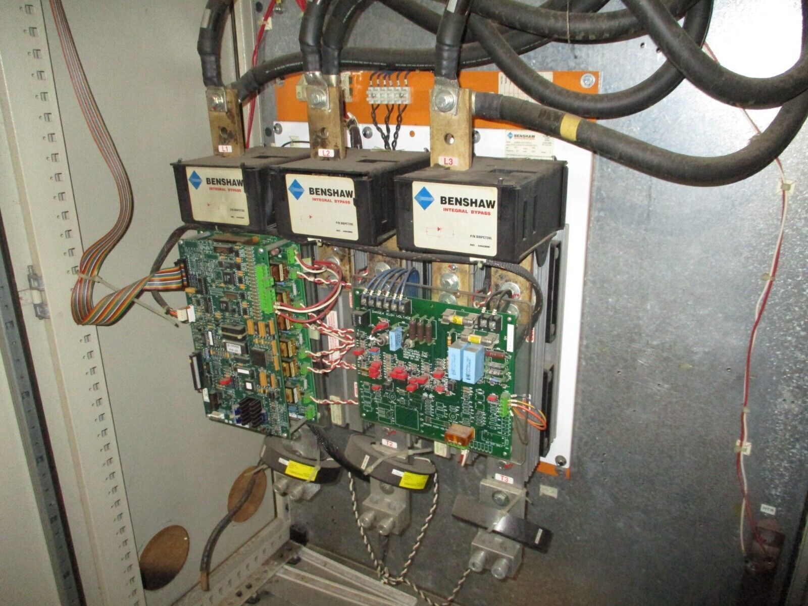 Benshaw Soft Start VCBYDC-500-460-4-RWS 500HP 460V 570A 60Hz Used