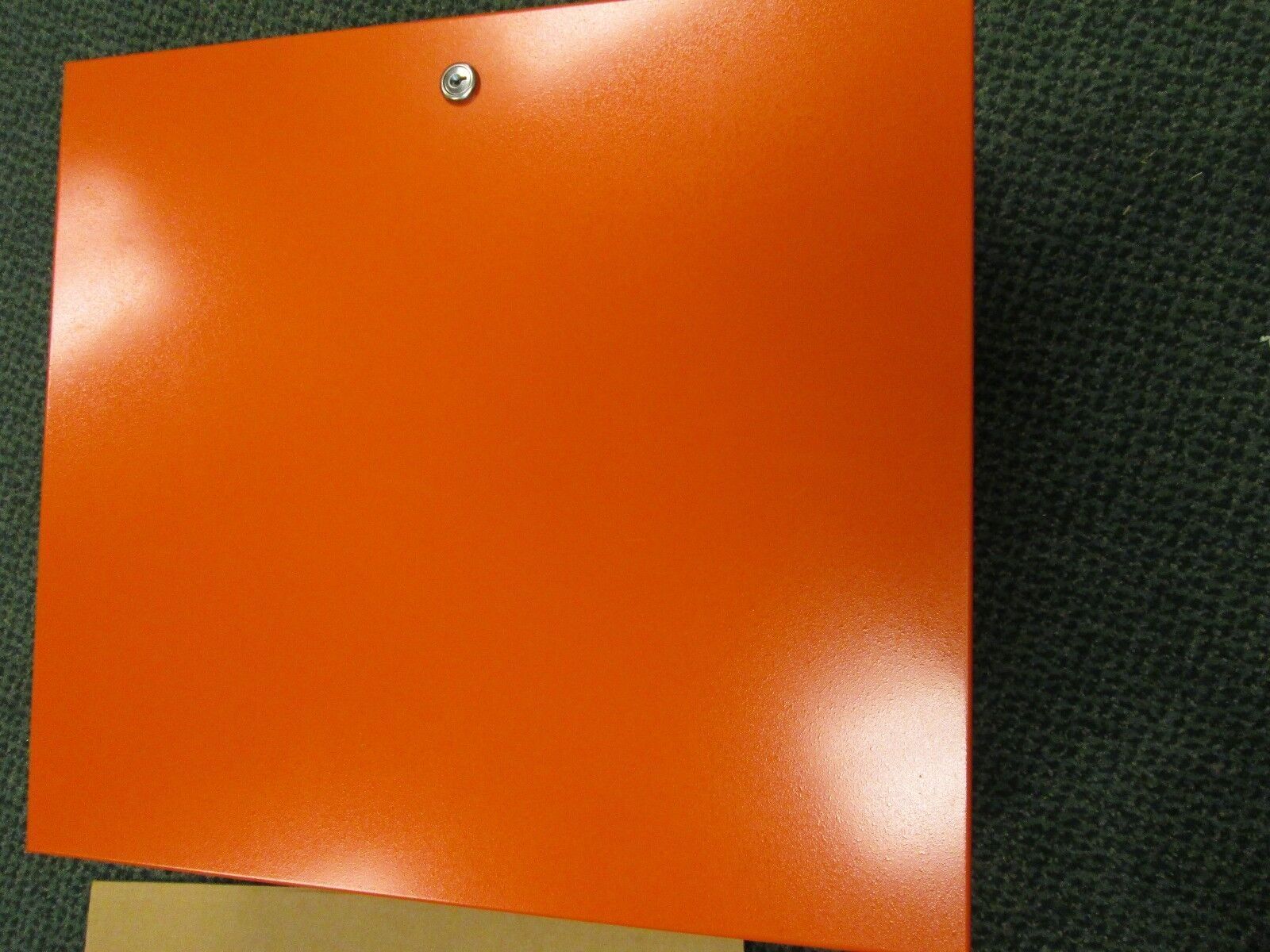 Nema 1 Enclosure, 20"X 18"X 7", Locking, Key included, With backplate, New