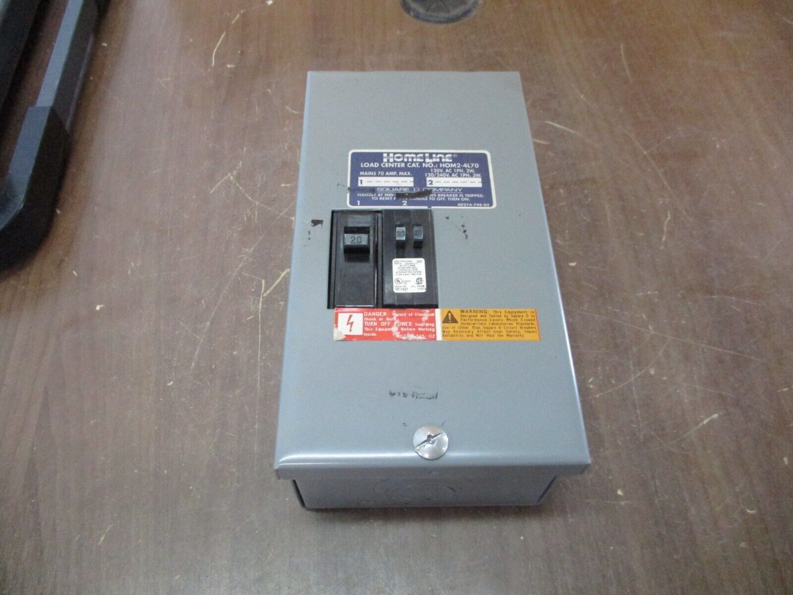 Square D Home Line Load Center HOM2-4L70 70A 120/240V 1Ph Used