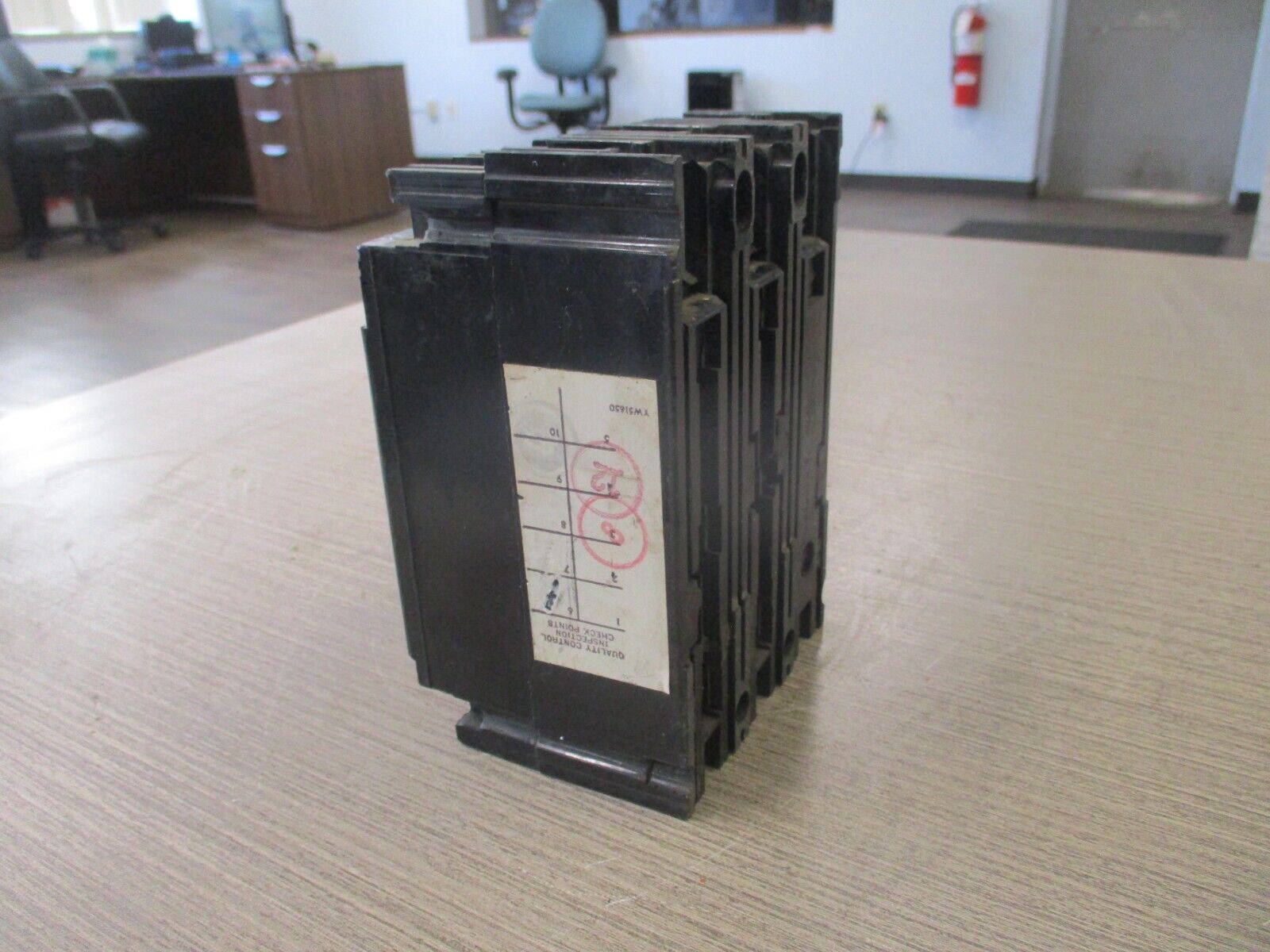 FPE Type NEF AB Circuit Breaker NEF431030 30A 480V 3P Used.