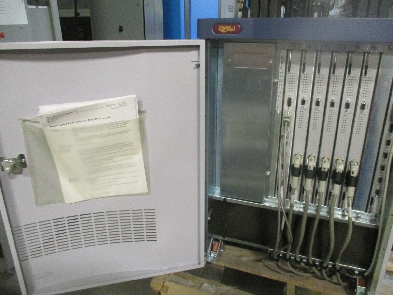 Octel Voicemail/Fax System w/ Modules A250 (7) Modules Used