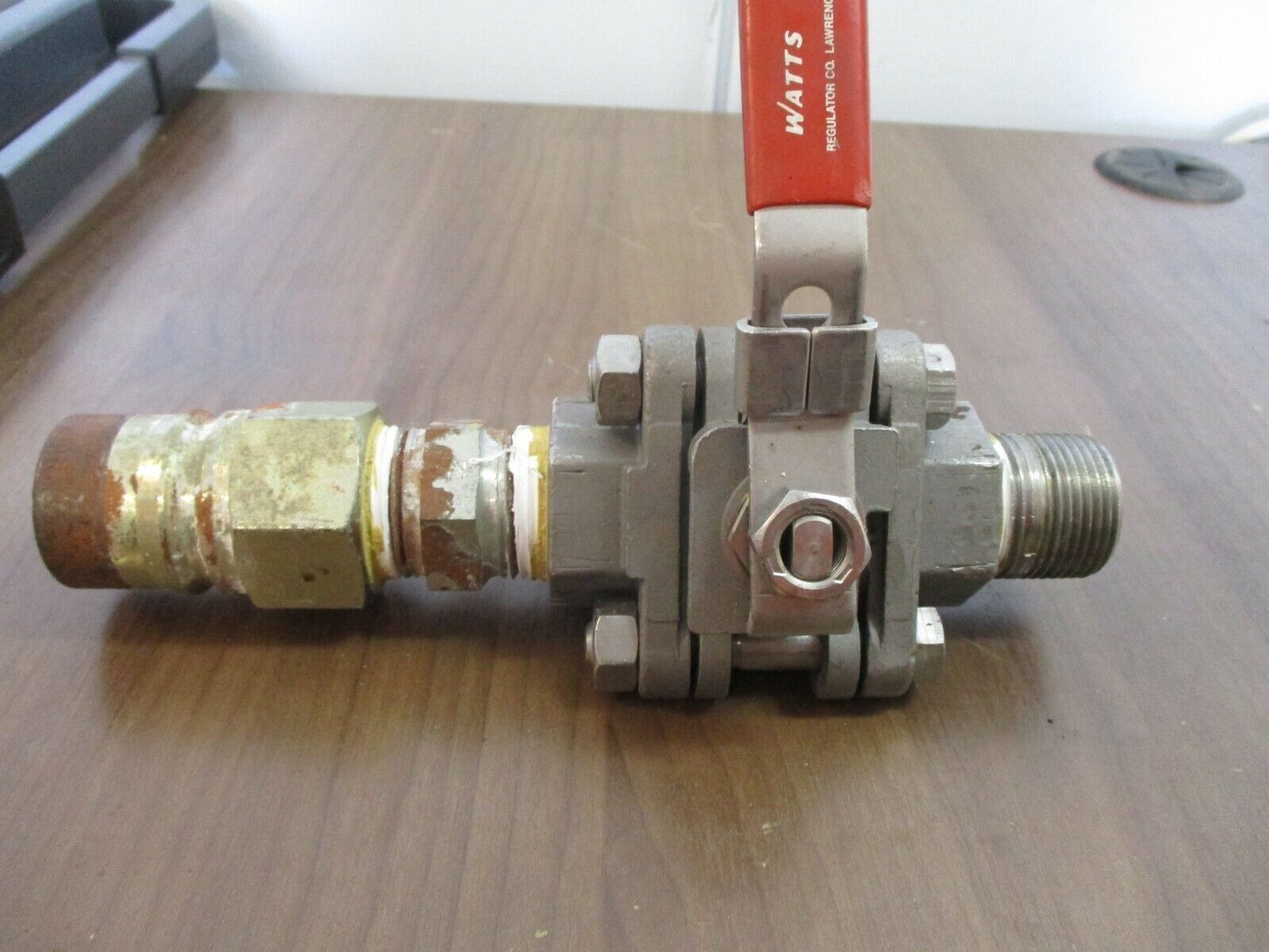 Watts Ball Valve S8500 Size: 1" 1000PSI Used