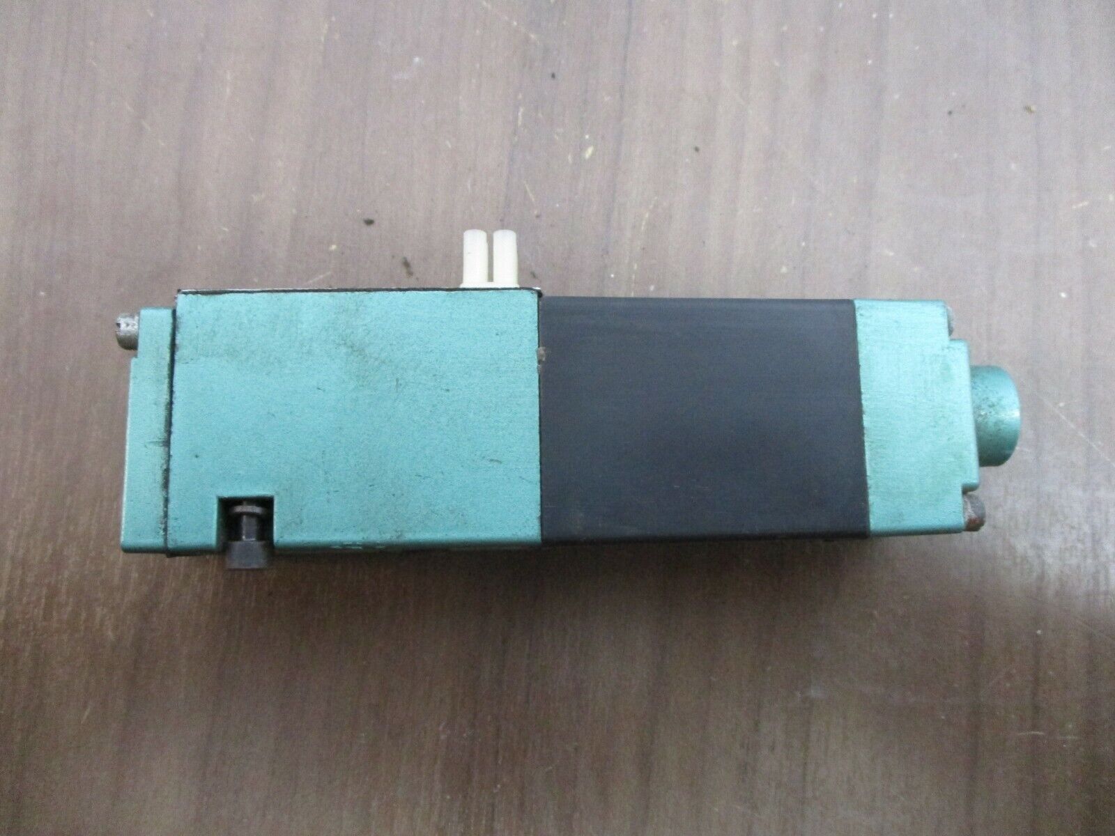 Numatics Solenoid Valve 081SA415M000061 150PSIG 24VDC 0.25A Used