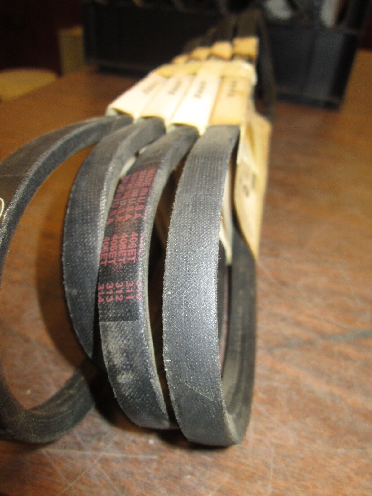 Gates Truflex V-Belt 4L330 2330 1/2" x 33" Lot of 4 New Surplus