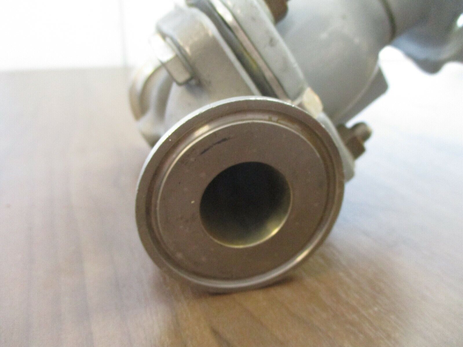 ITT Grinnell Diaphragm Valve 1819 Size: 1" Used