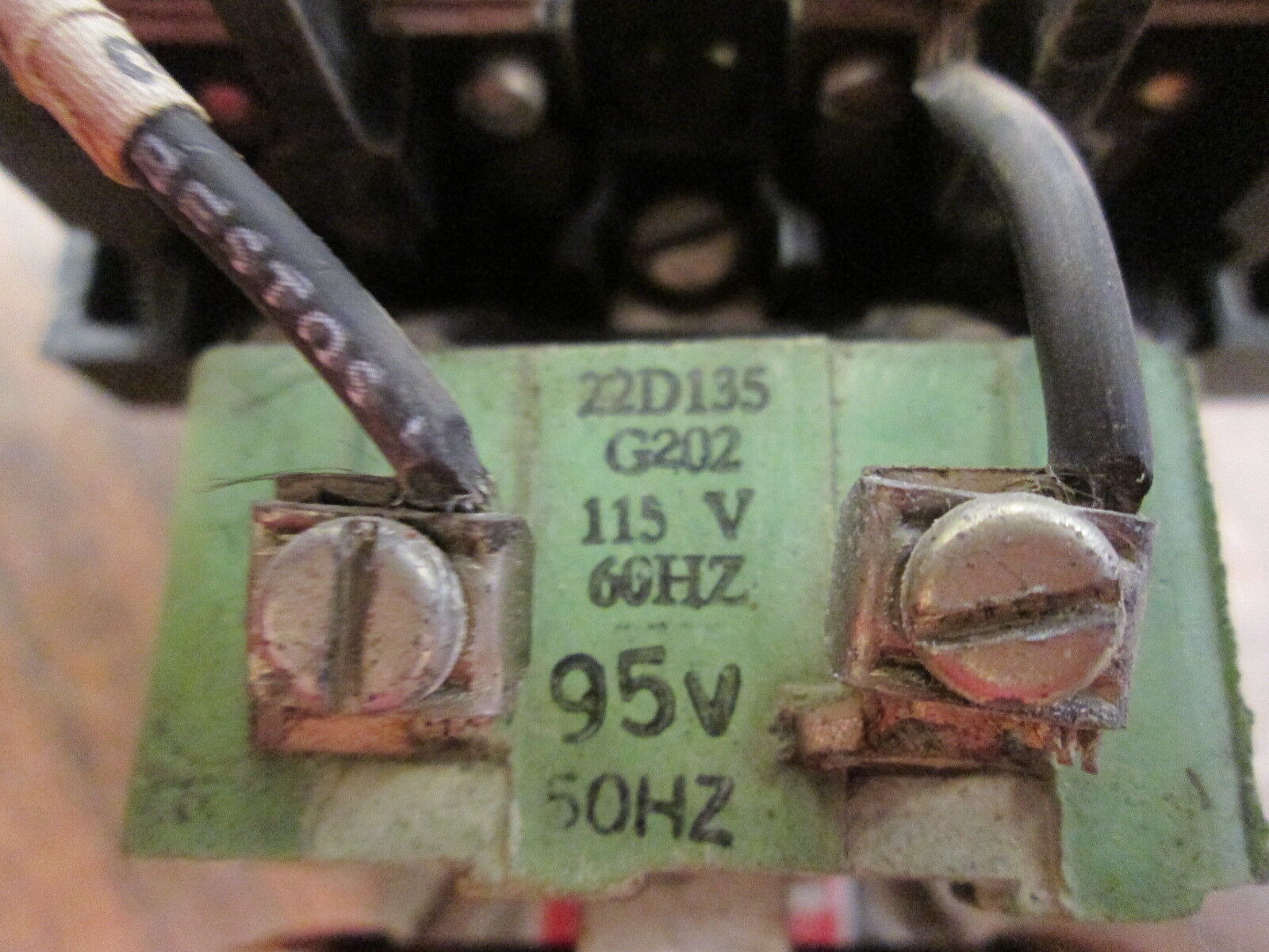 GE Machine Tool Relay CR2810A14EG 10A 600V 115V Coil Used