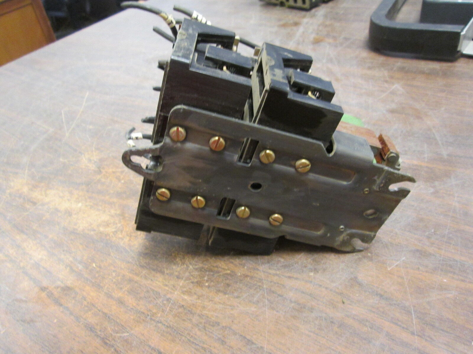 GE Machine Tool Relay CR2810A14EG 10A 600V 115V Coil Used