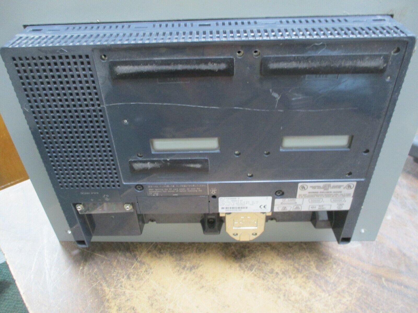 GE Fanuc Automation Quickpanel QPLCTDE0000-A 24VDC 2.1A Used