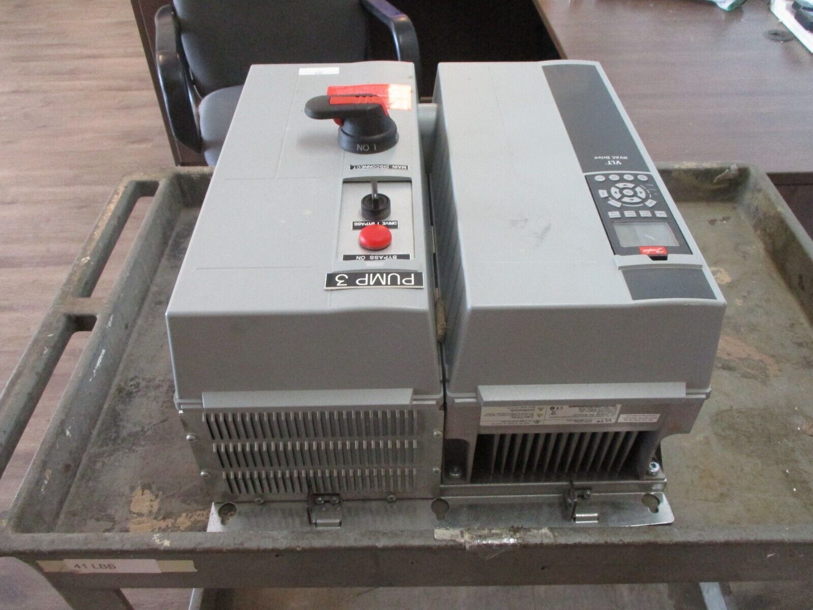 Danfoss VLT Drive w/ Bypass 131F0748 7.5HP 3Ph w/ Keypad Used