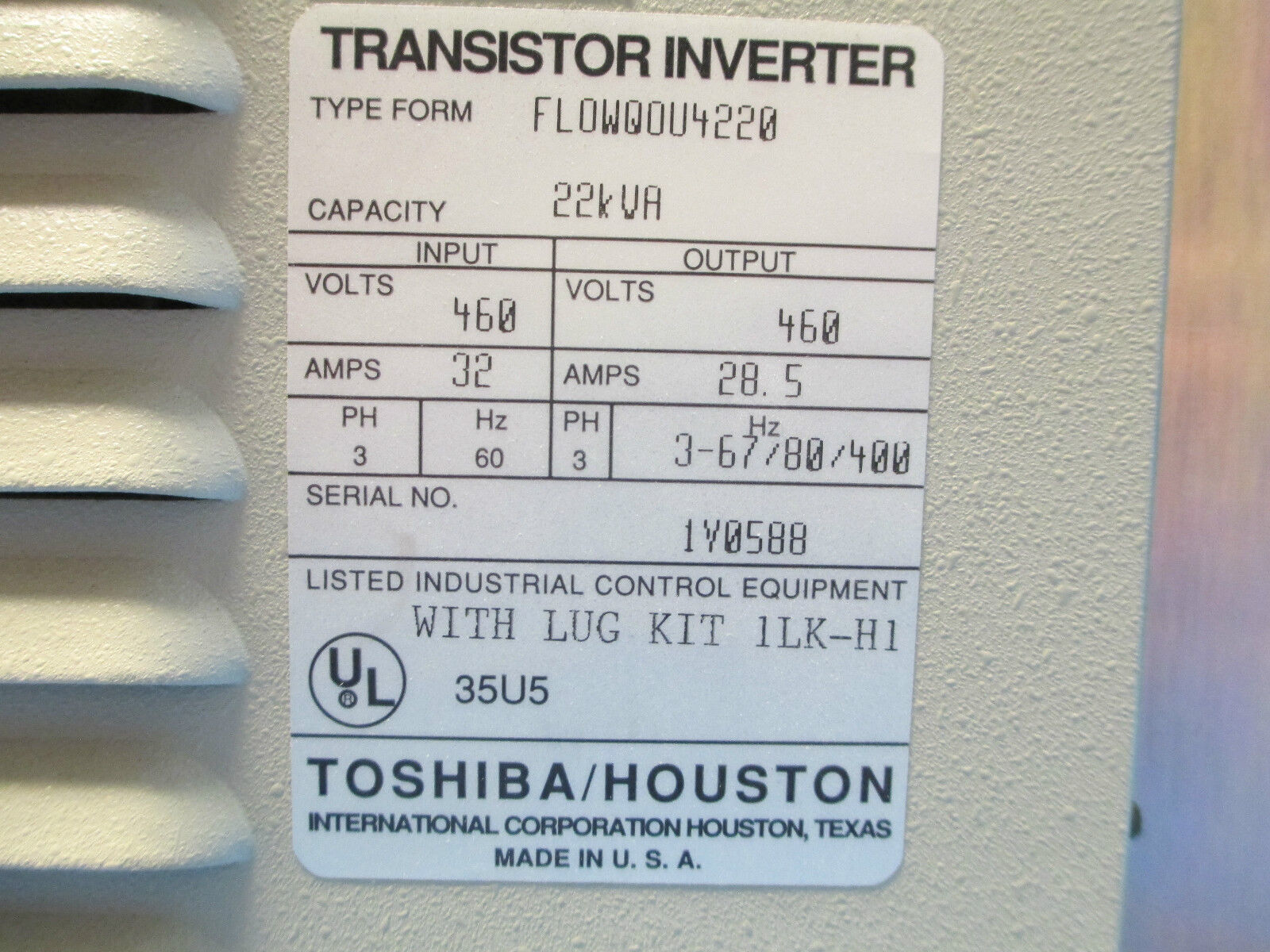 Toshiba AC Drive FLOWQOU4220, 460V 28.5A 15HP