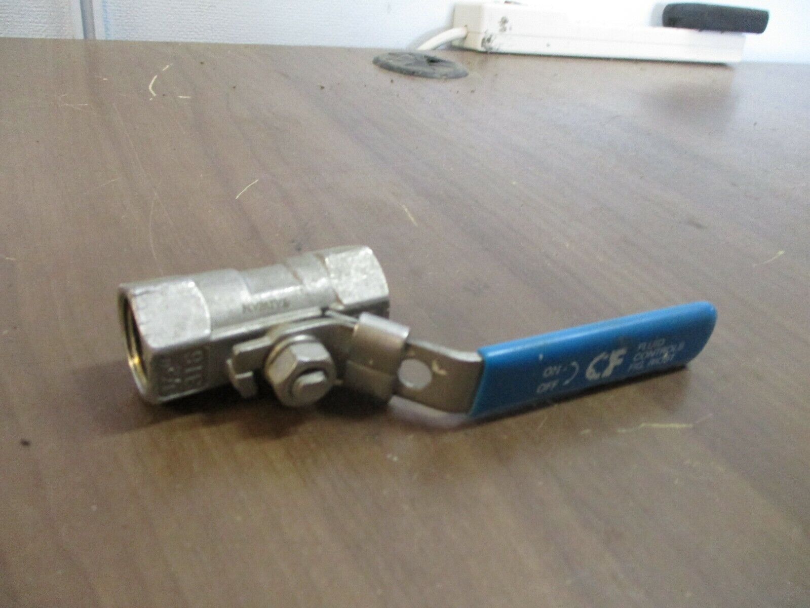 Fluid Controls Stainless Steel Ball Valve 3C6 002 1/2" 800 WOG Used