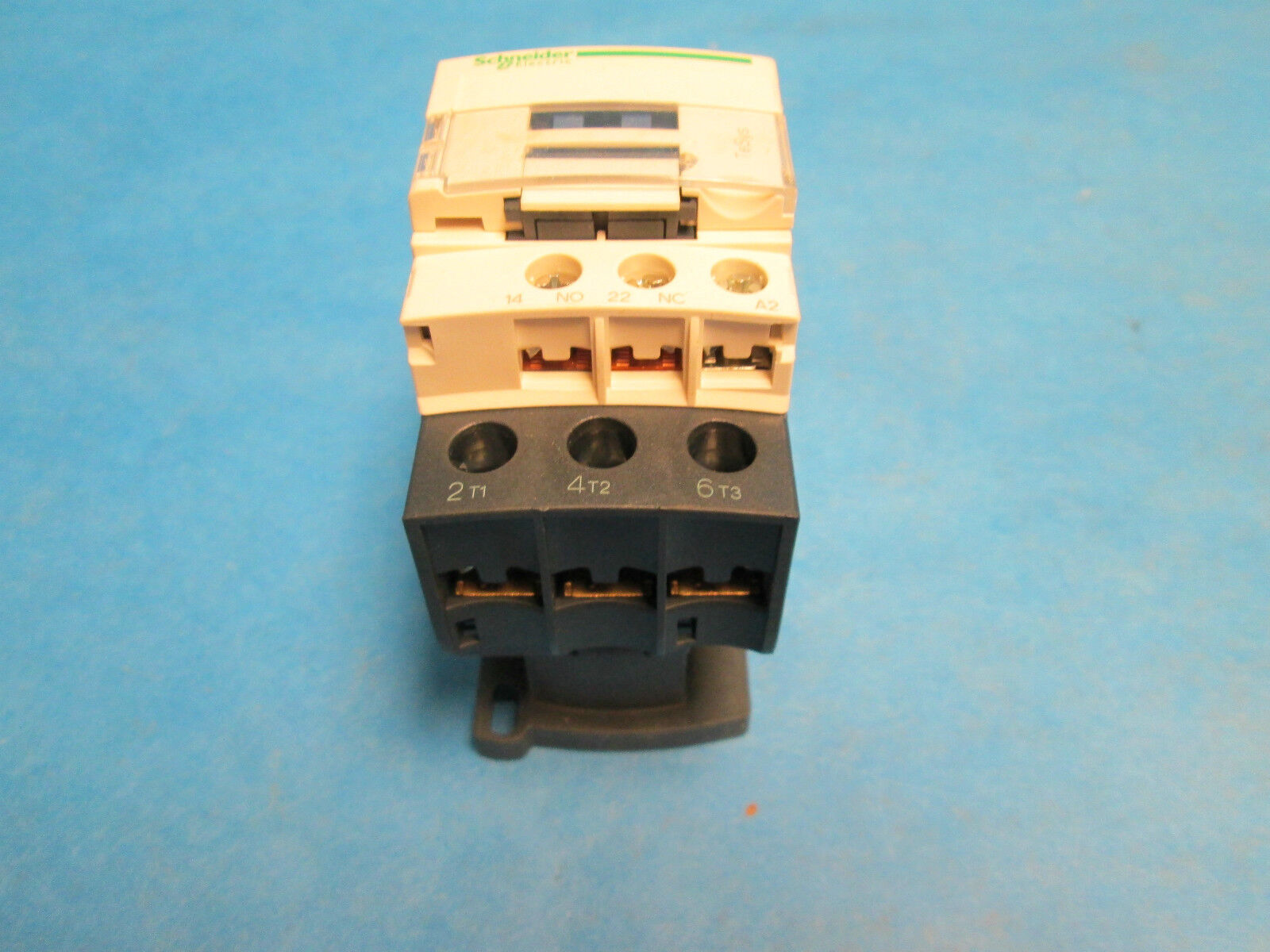 Schneider Electric LC1D32LE7 IEC Open 3P Contactor 208VAC 32A