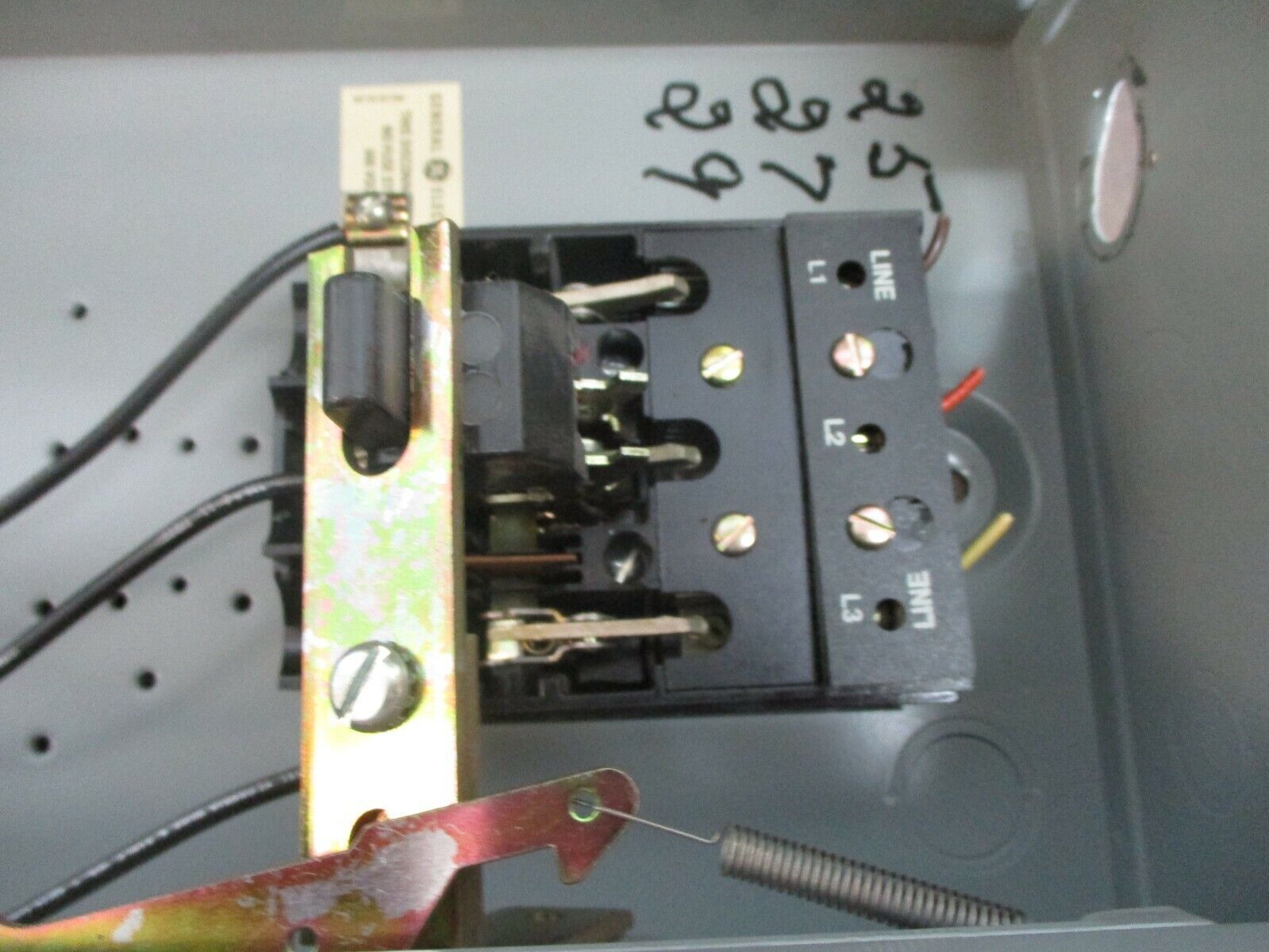 GE Non-Fusible Size 0 Combination CR308B1041AABSLR 115-120V Coil 18A 600V Used