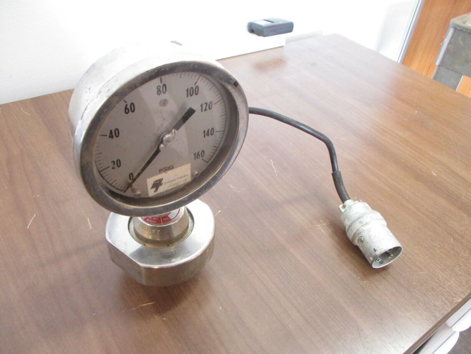 Pres-Temp Pressure Gauge w/ Diaphragm Seal Range: 0-160PSIG Ashcroft Seal Used