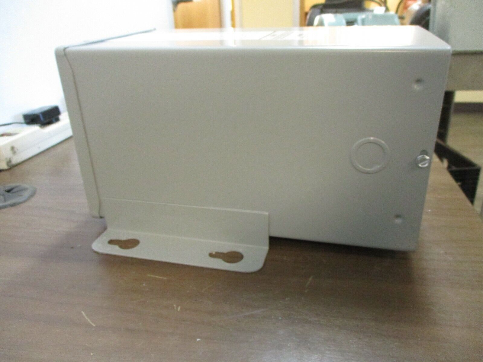 Emerson Hevi-Duty Transformer HS14F3BS 3kVA Pri: 190//220x380//440V 3R Enclosure